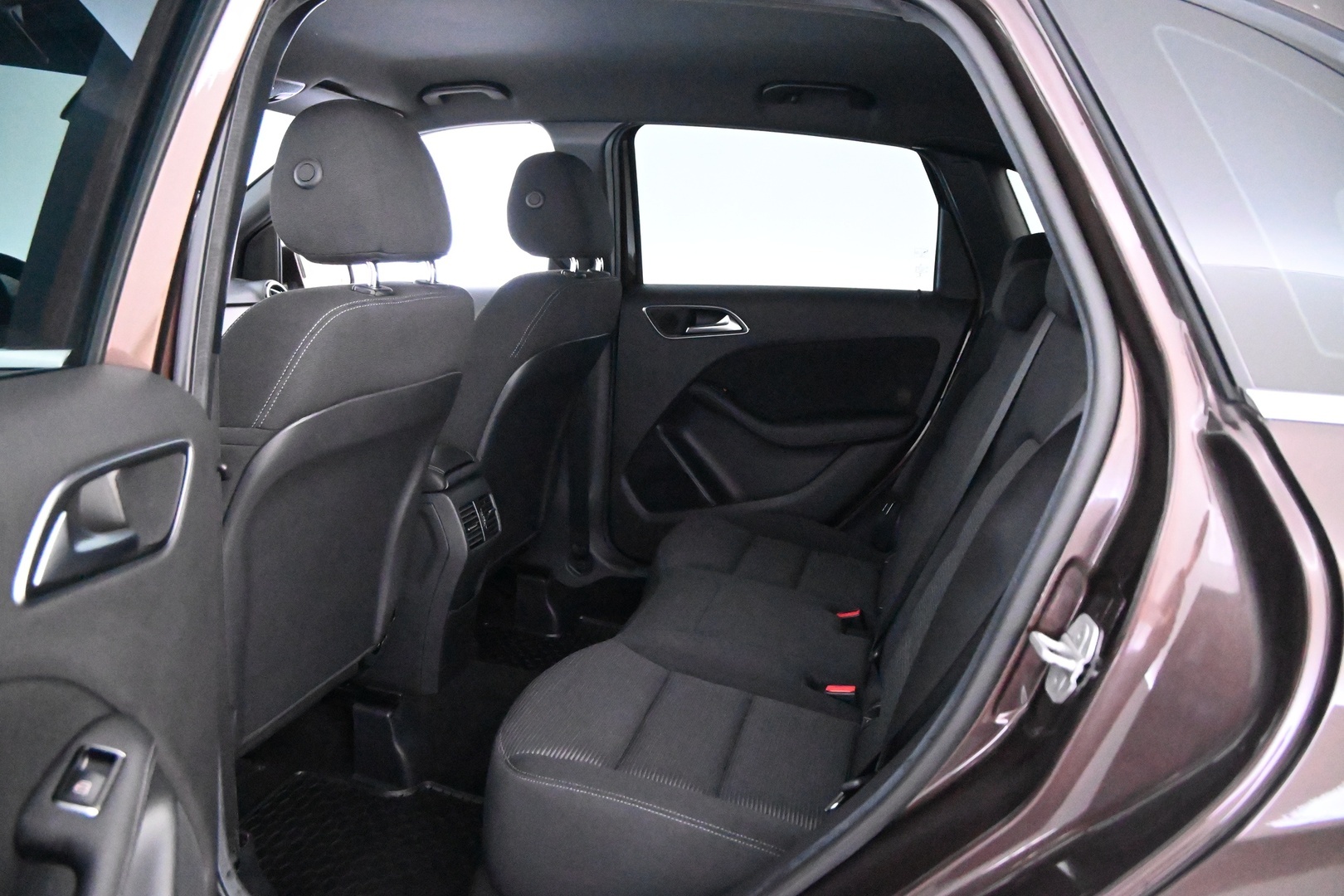 MERCEDES-BENZ B 2016