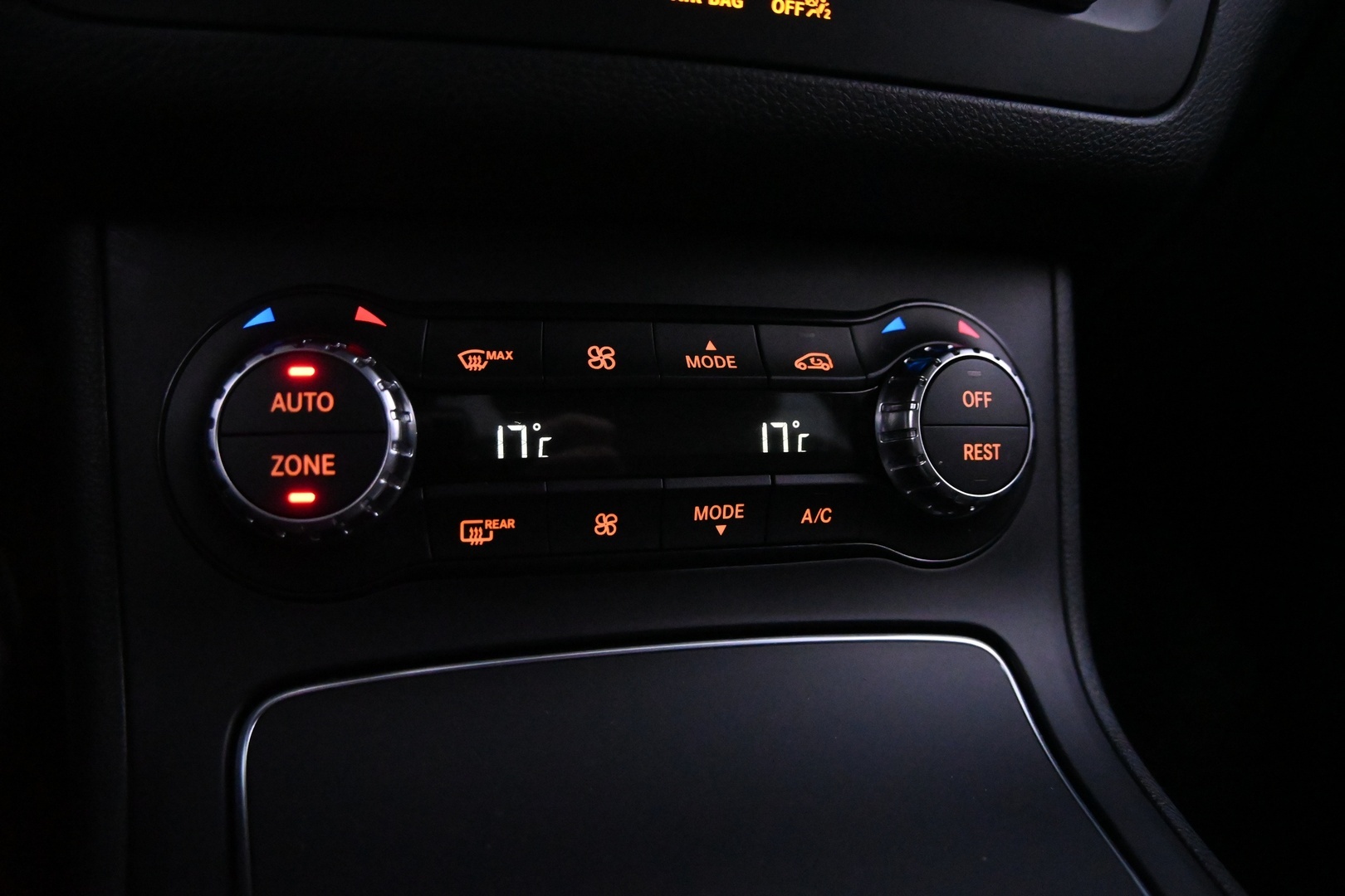 MERCEDES-BENZ B 2016