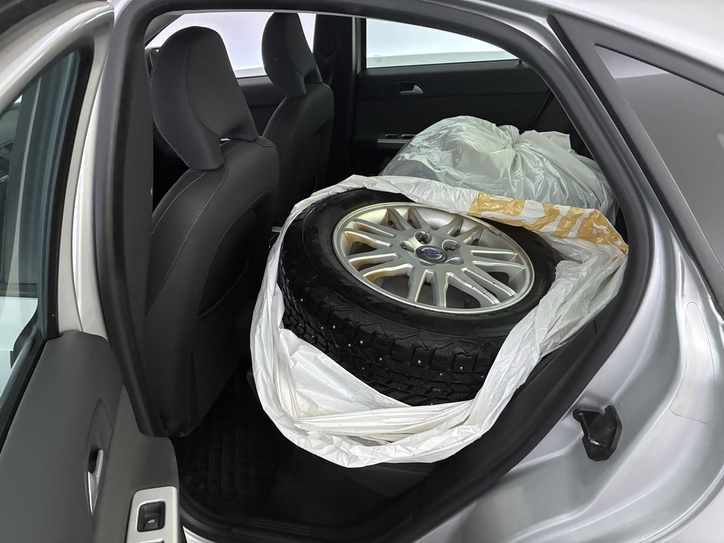 VOLVO S40 2010