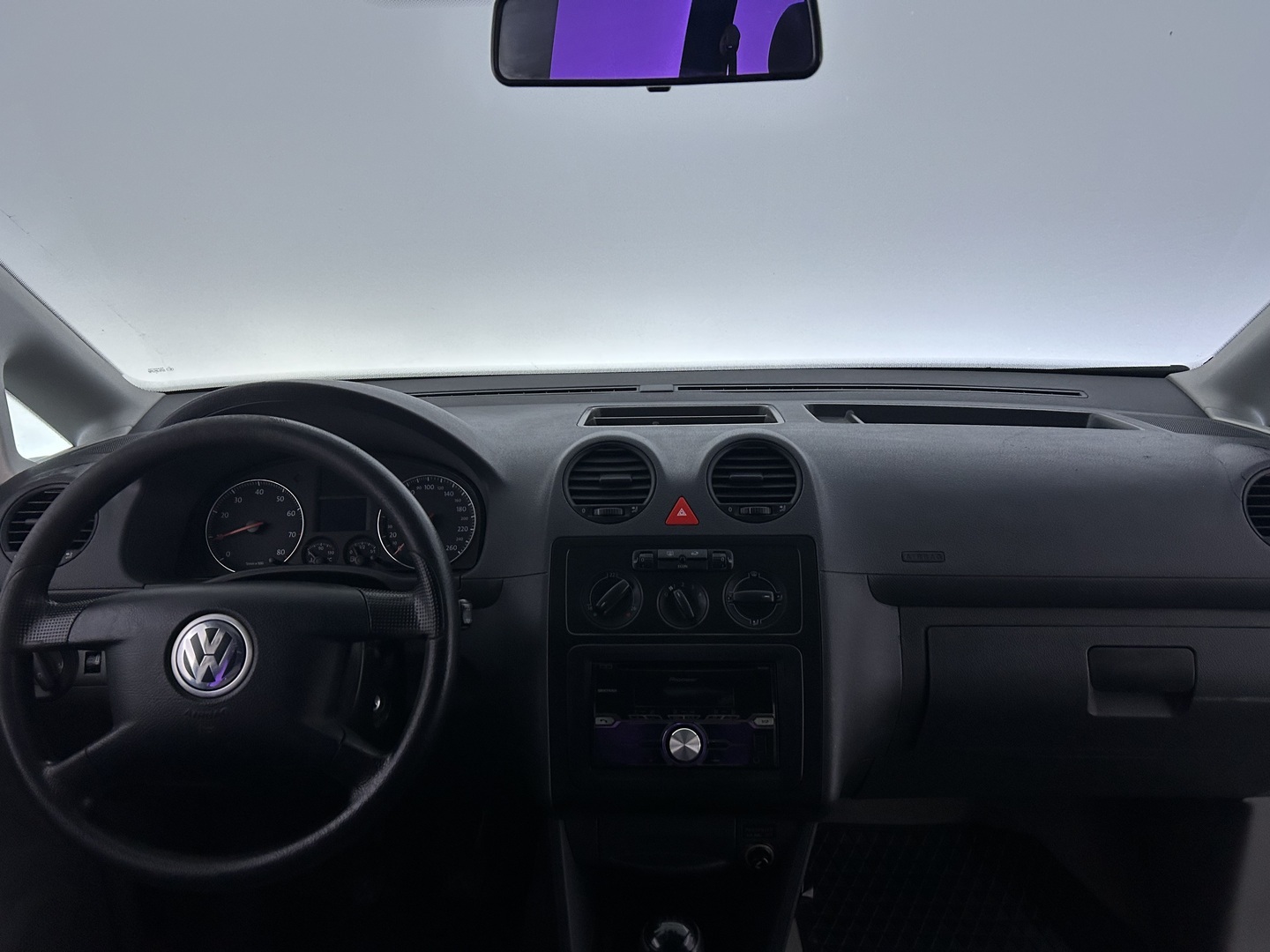 VOLKSWAGEN Caddy 2006