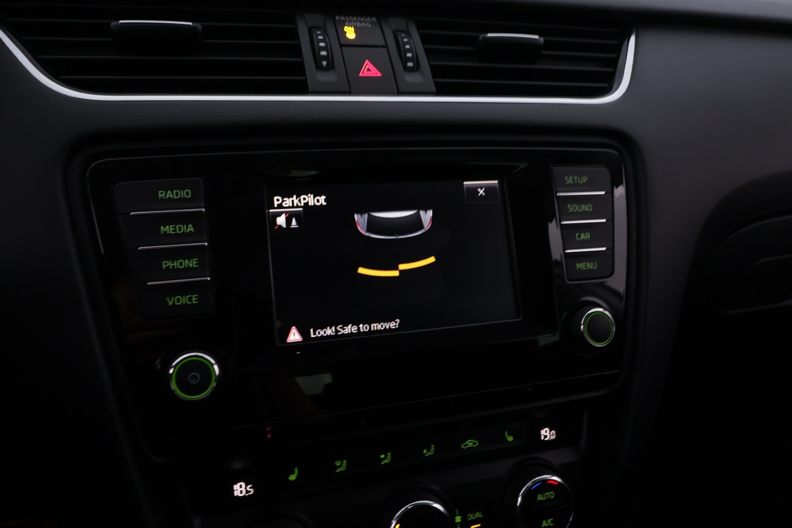 SKODA Octavia 2014