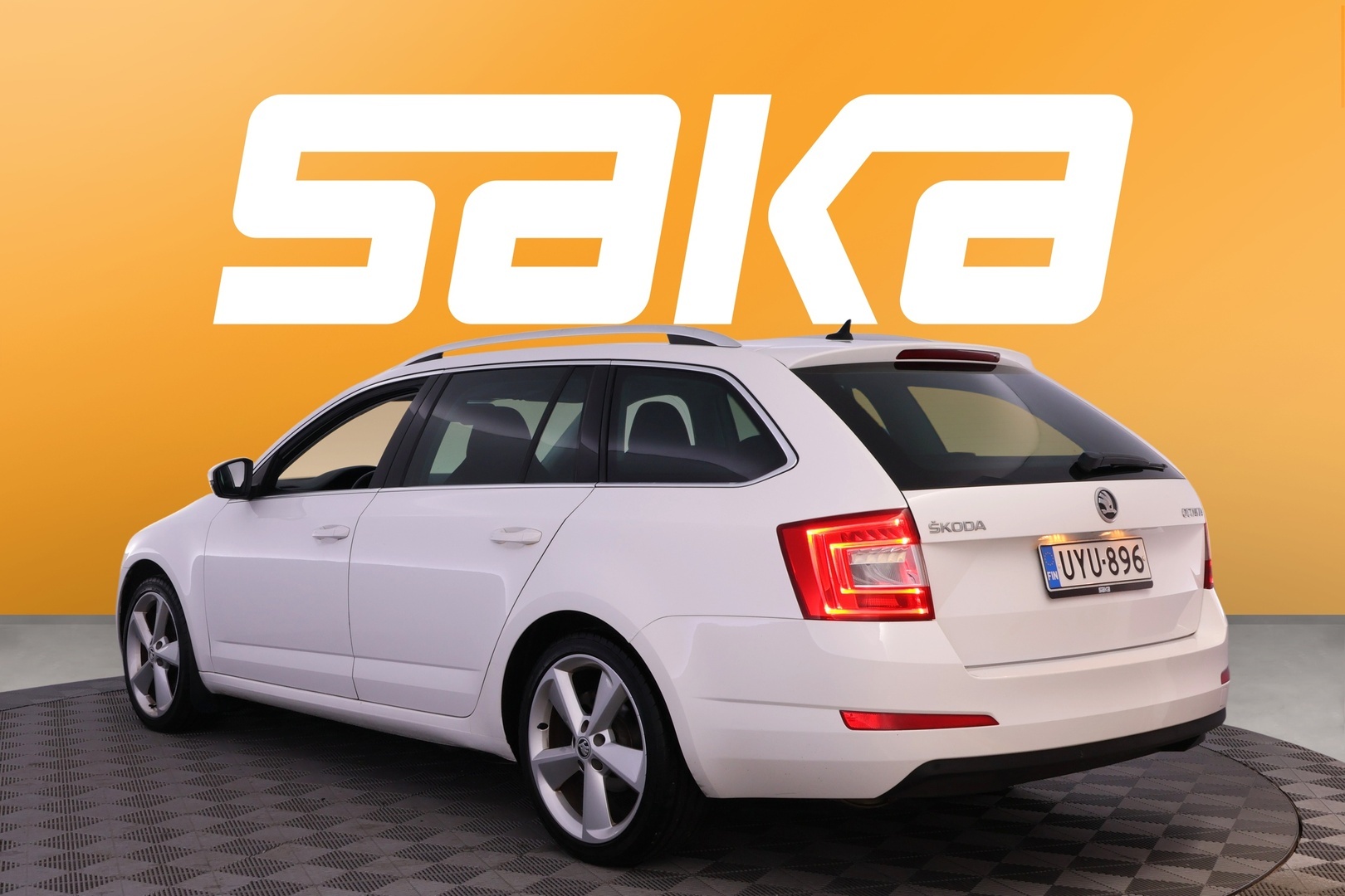 SKODA Octavia 2014
