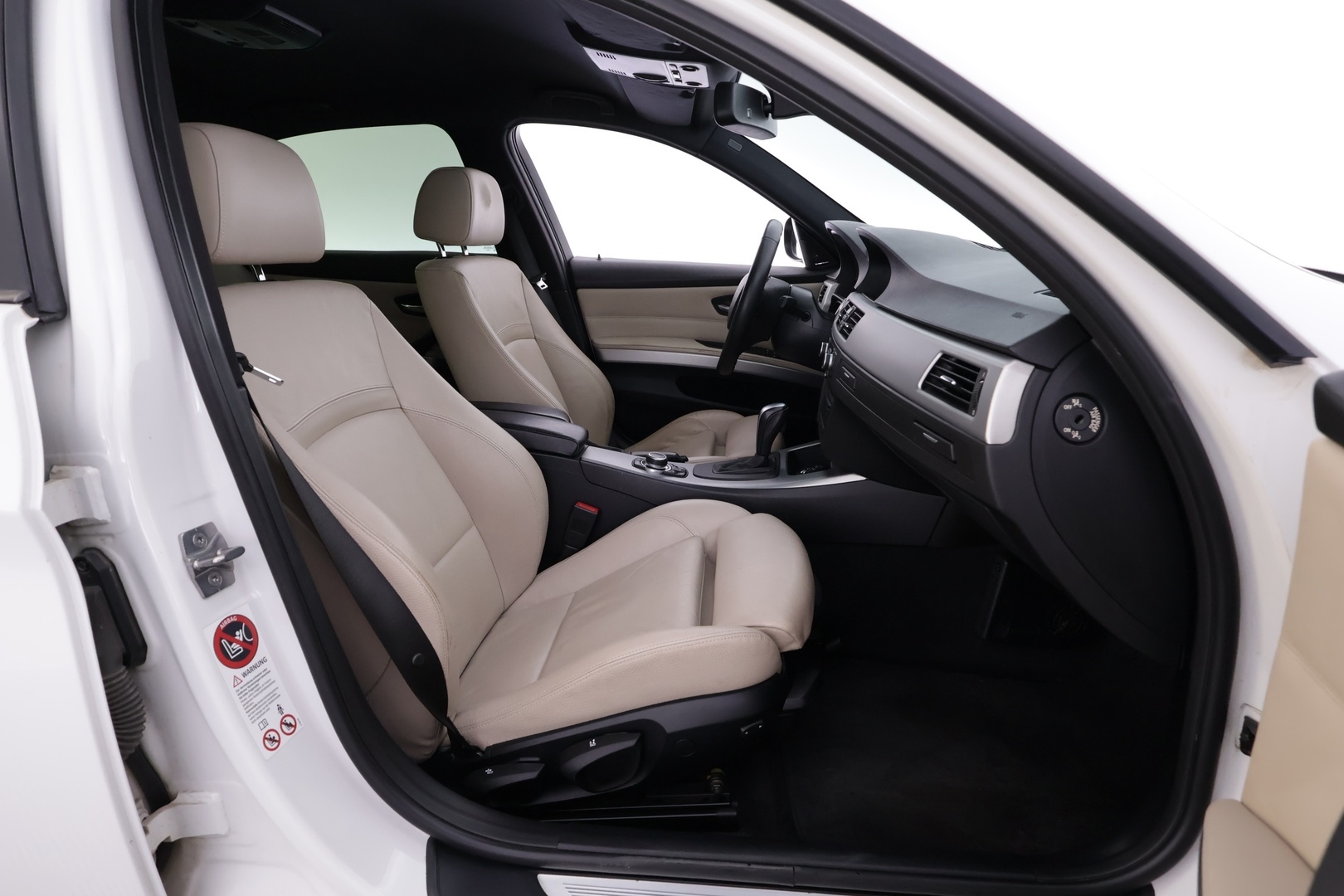 BMW 320 2011