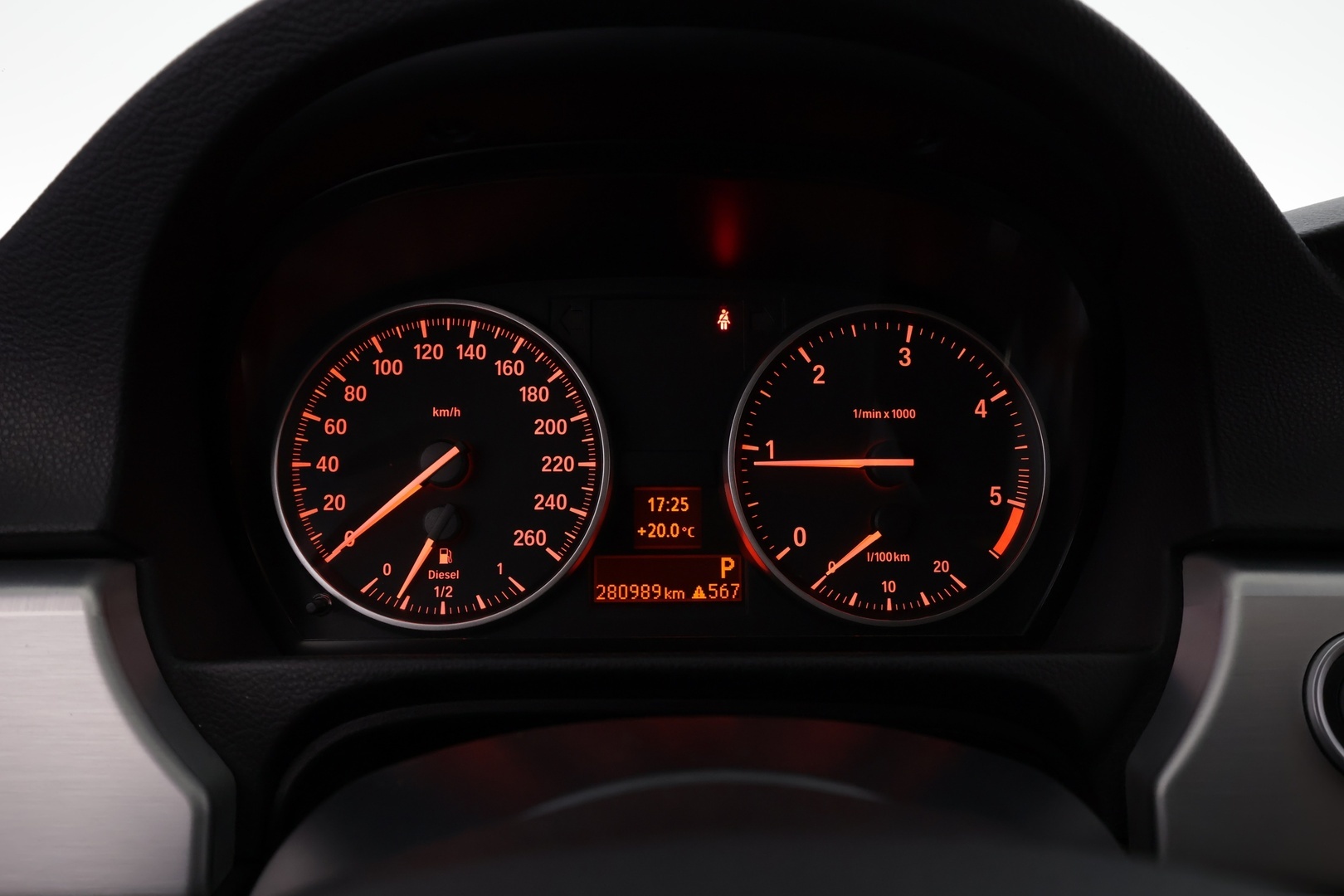 BMW 320 2011