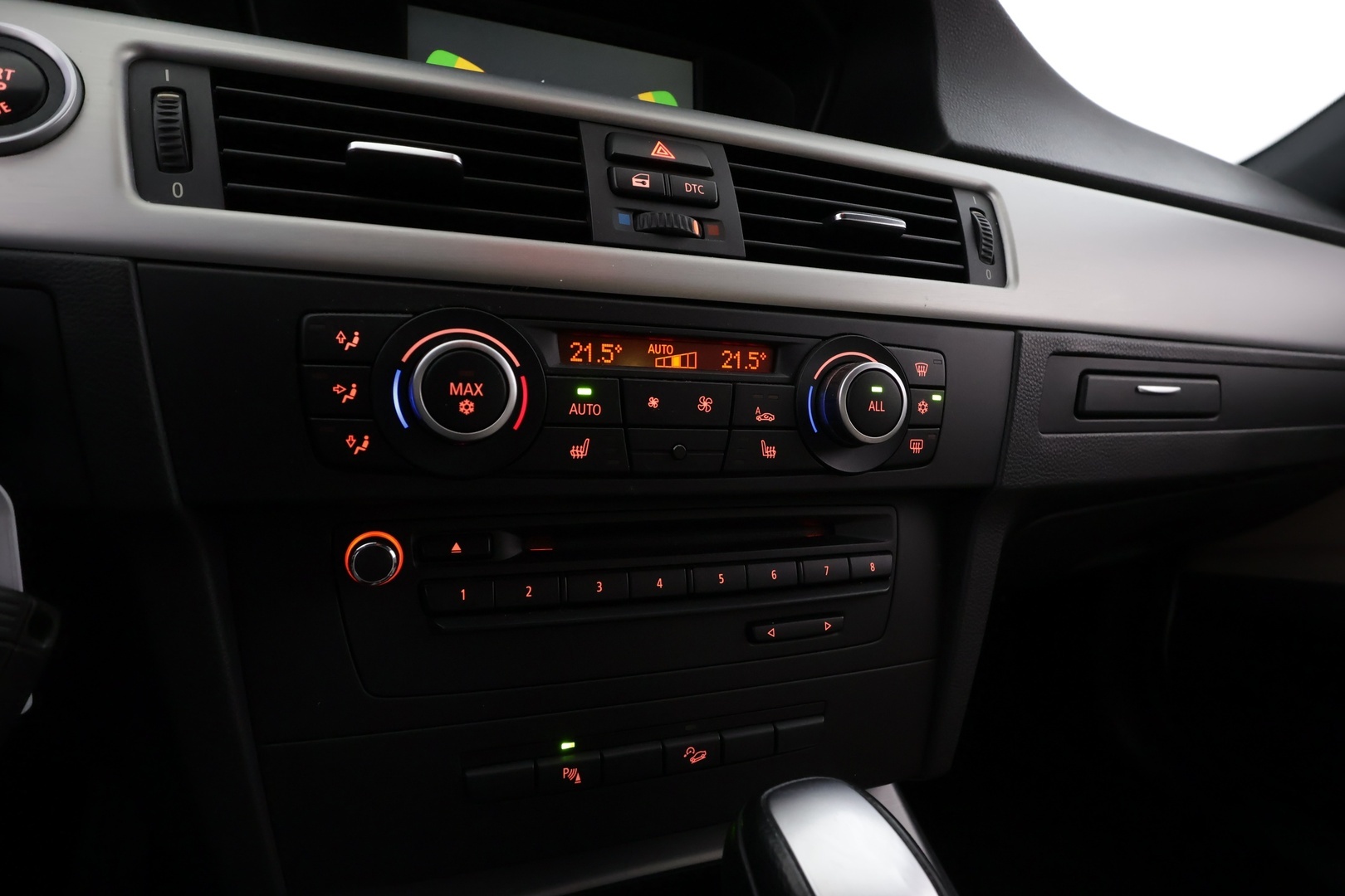 BMW 320 2011