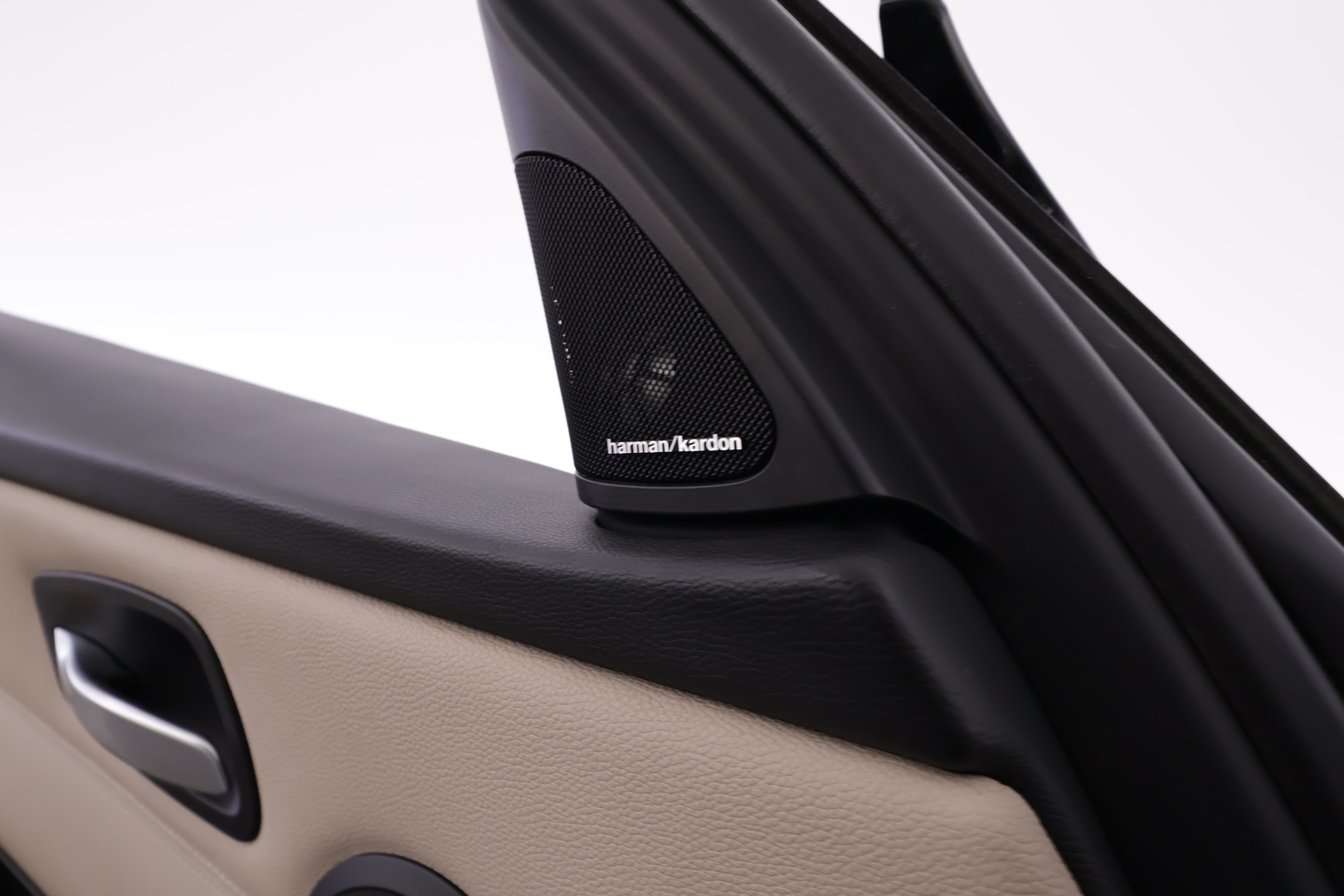 BMW 320 2011