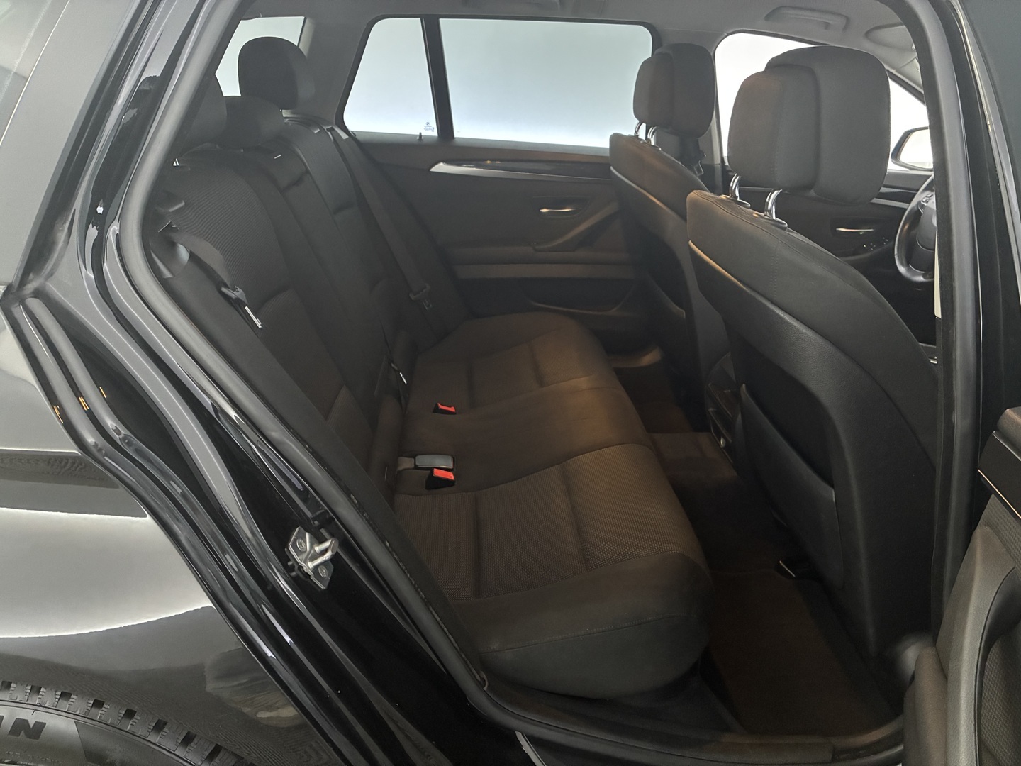 BMW 525 2011