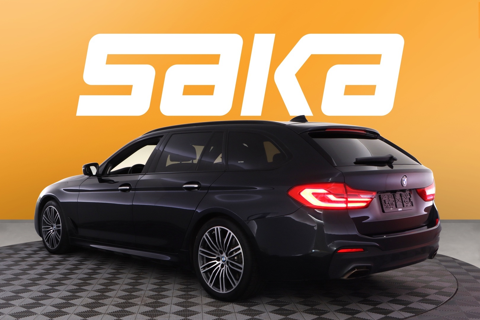 BMW 540 2018