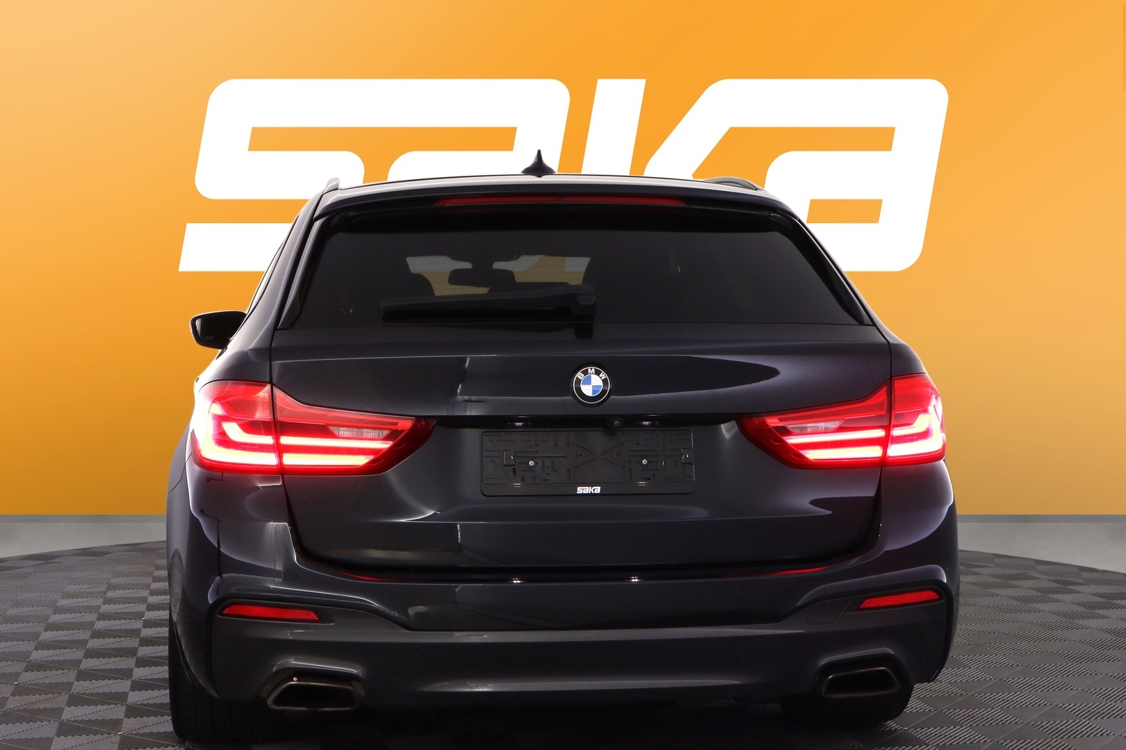 BMW 540 2018