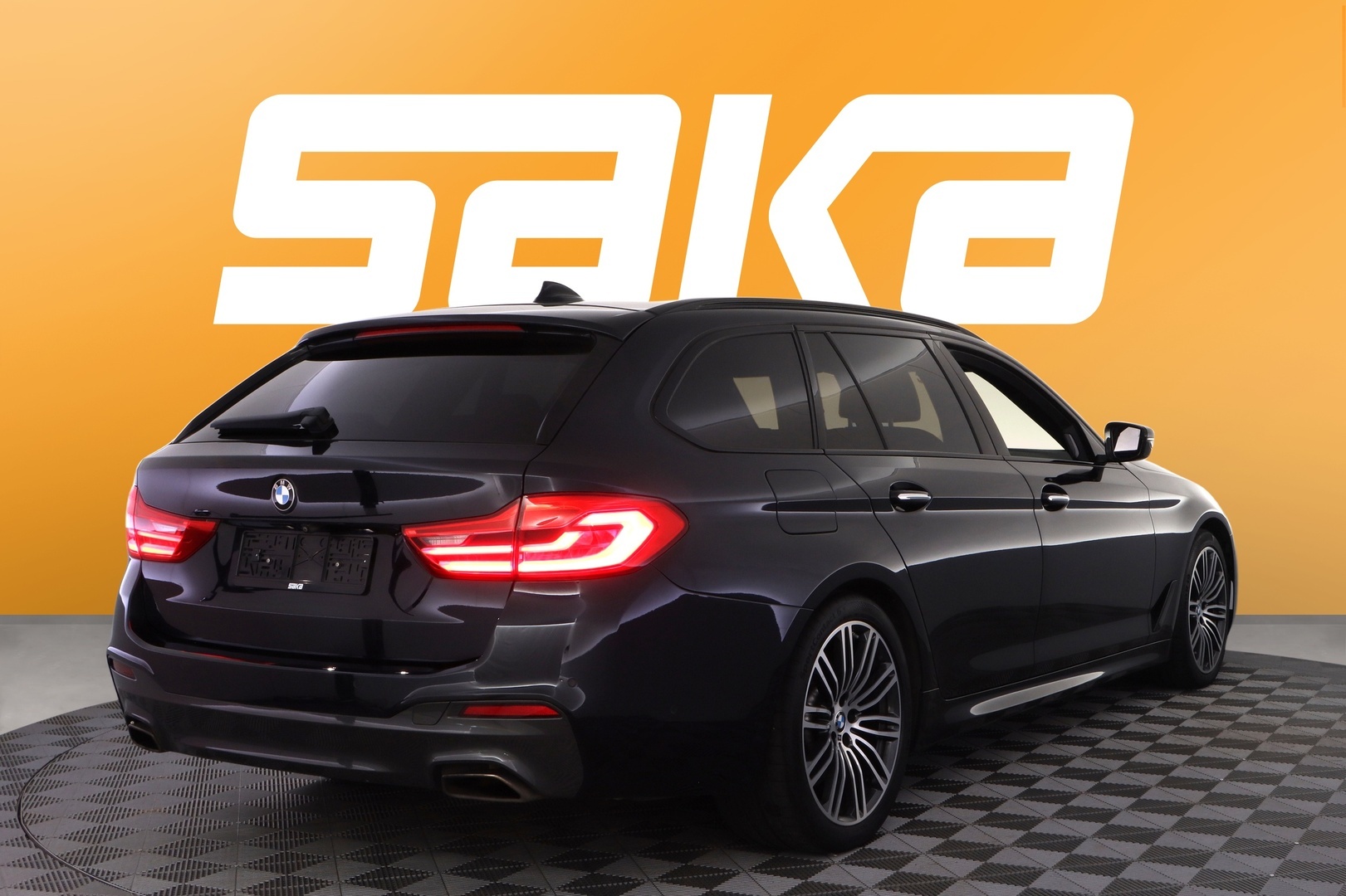 BMW 540 2018