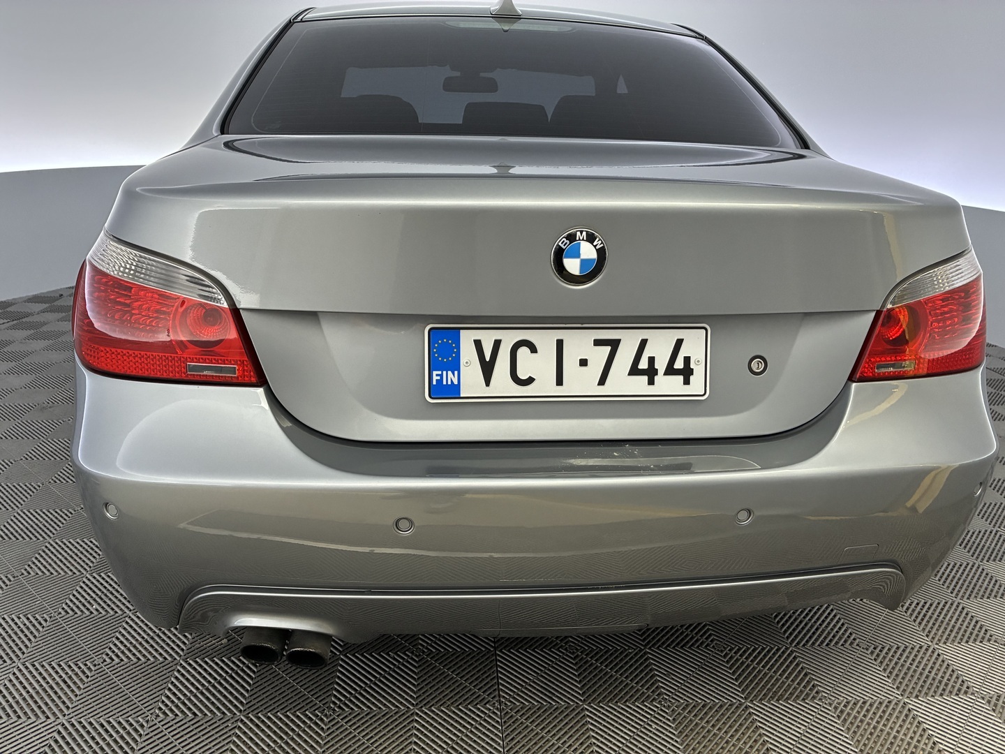 BMW 525 2005