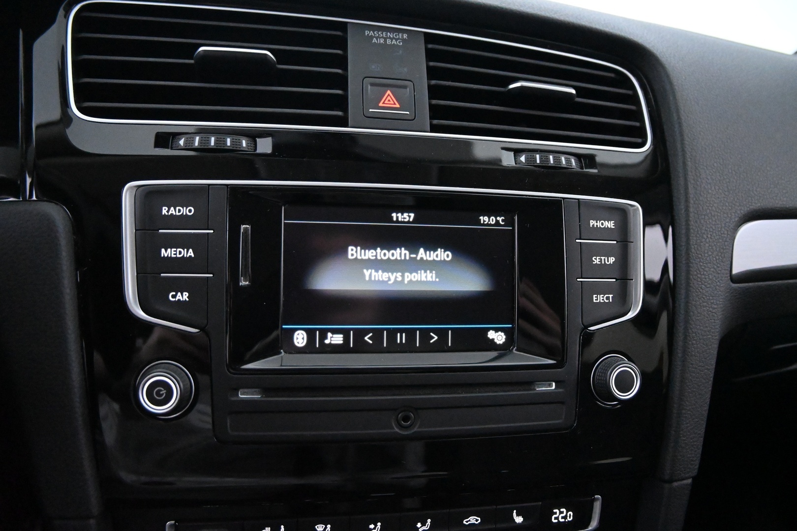 VOLKSWAGEN Golf 2016