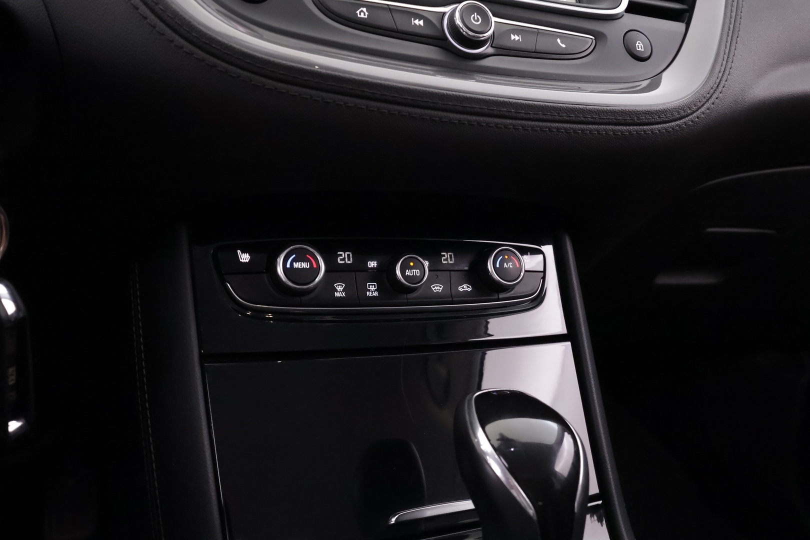 OPEL Grandland X 2018
