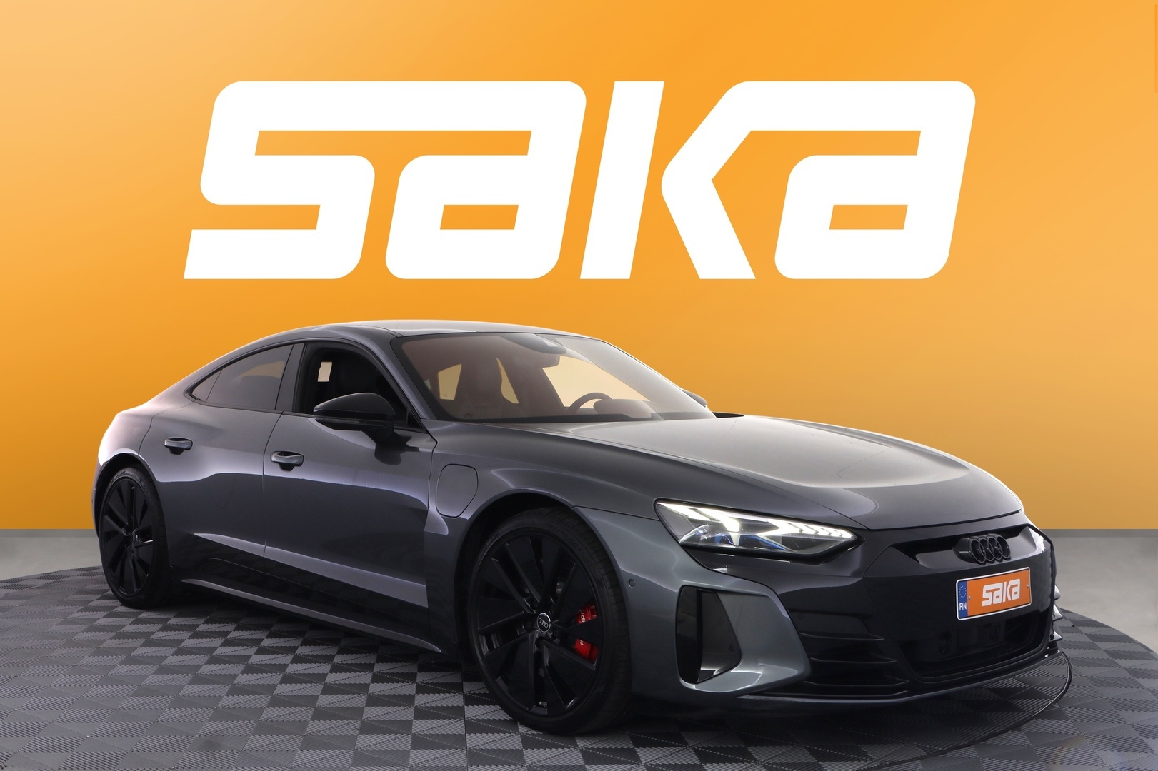 AUDI E-TRON GT RS 2023