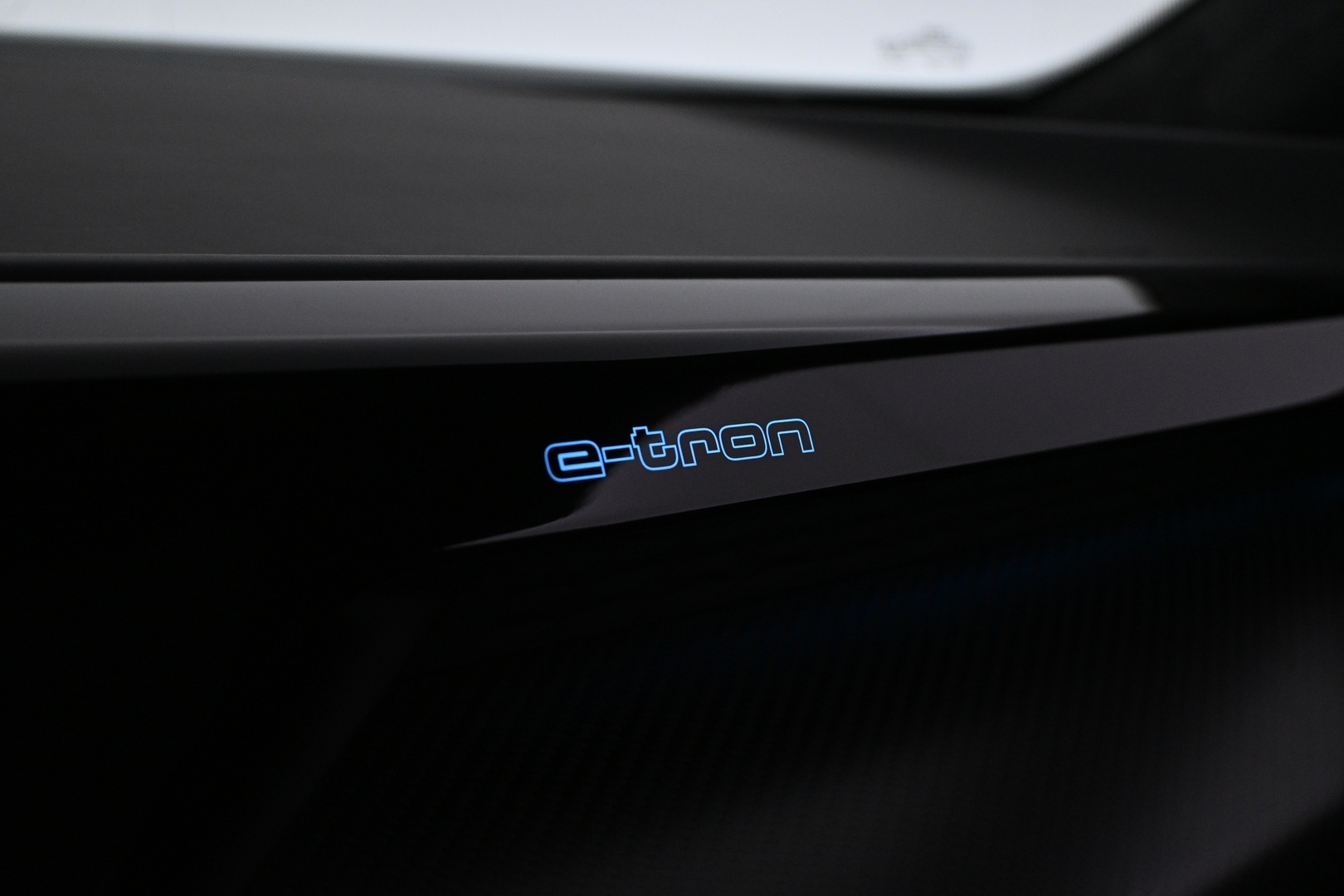 AUDI E-TRON GT RS 2023