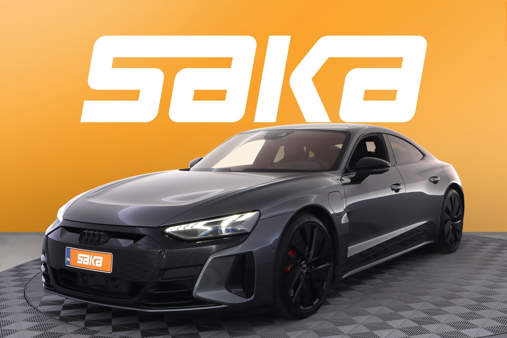 AUDI E-TRON GT RS 2023