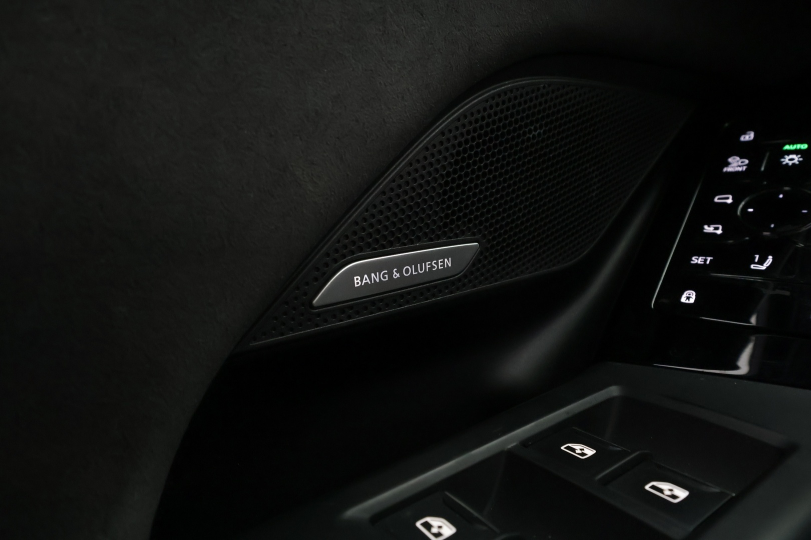 AUDI A6 e-tron 2025