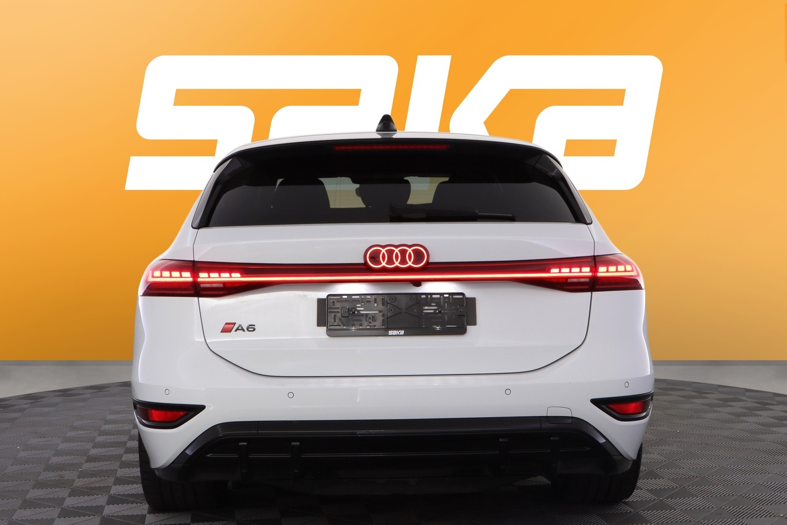 AUDI A6 e-tron 2025