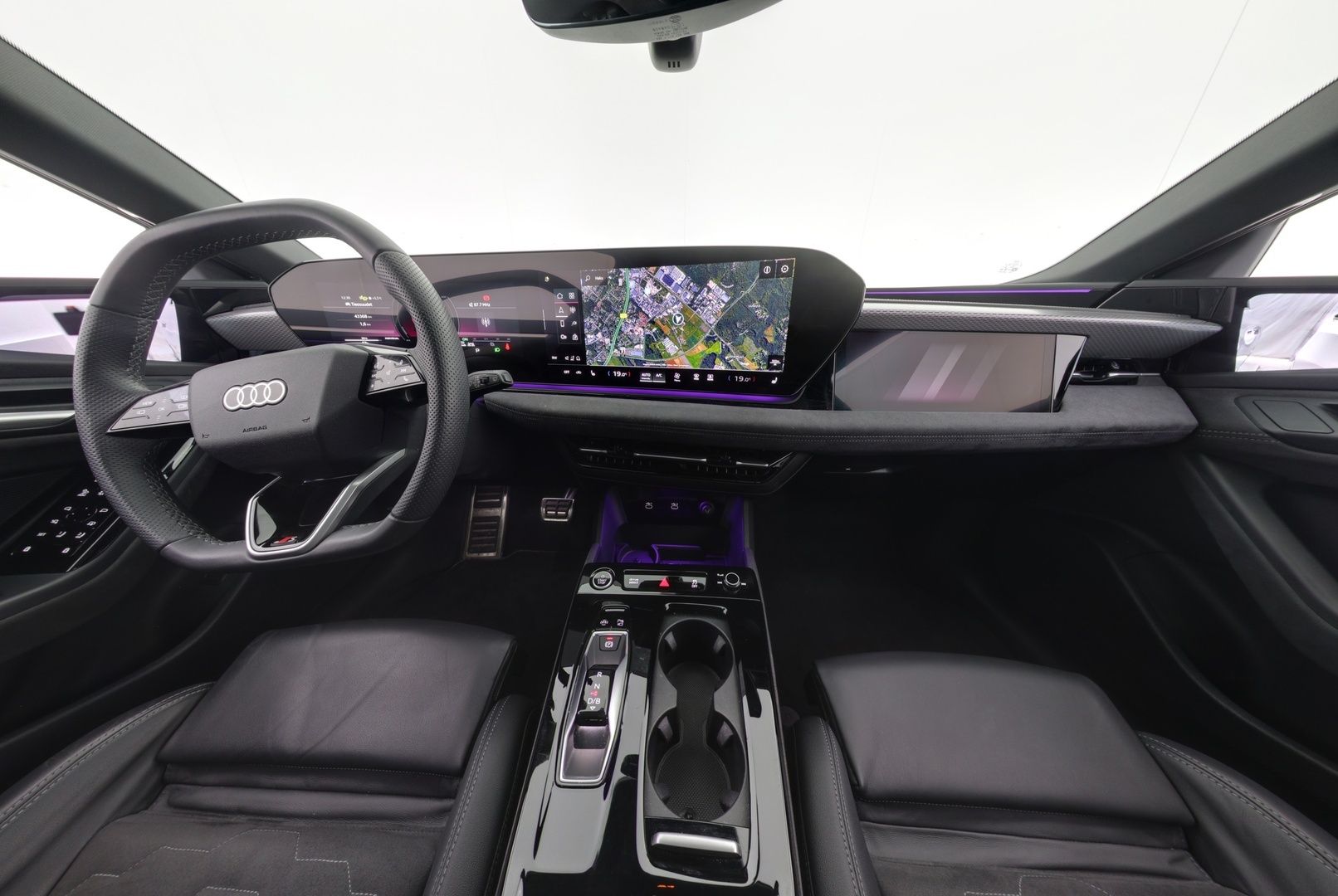 AUDI A6 e-tron 2025