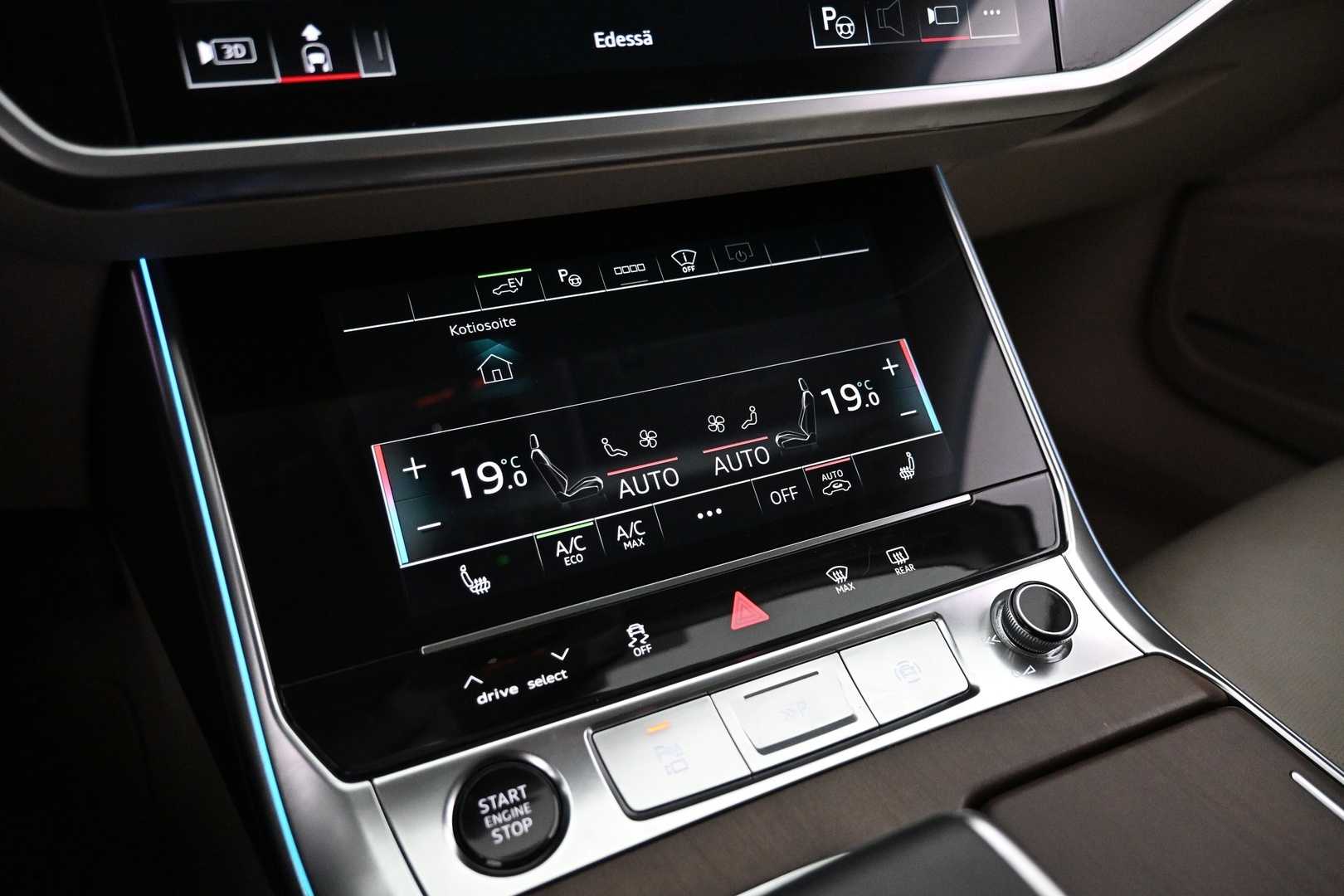 AUDI A6 2025