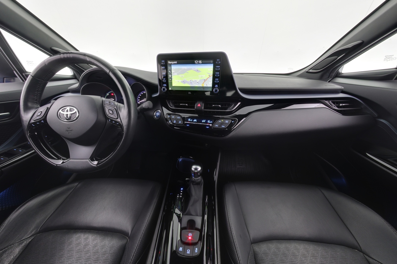 TOYOTA C-HR 2020