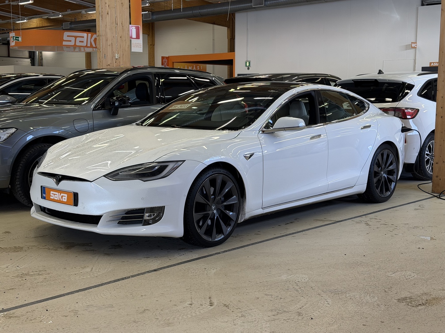 TESLA Model S 2021