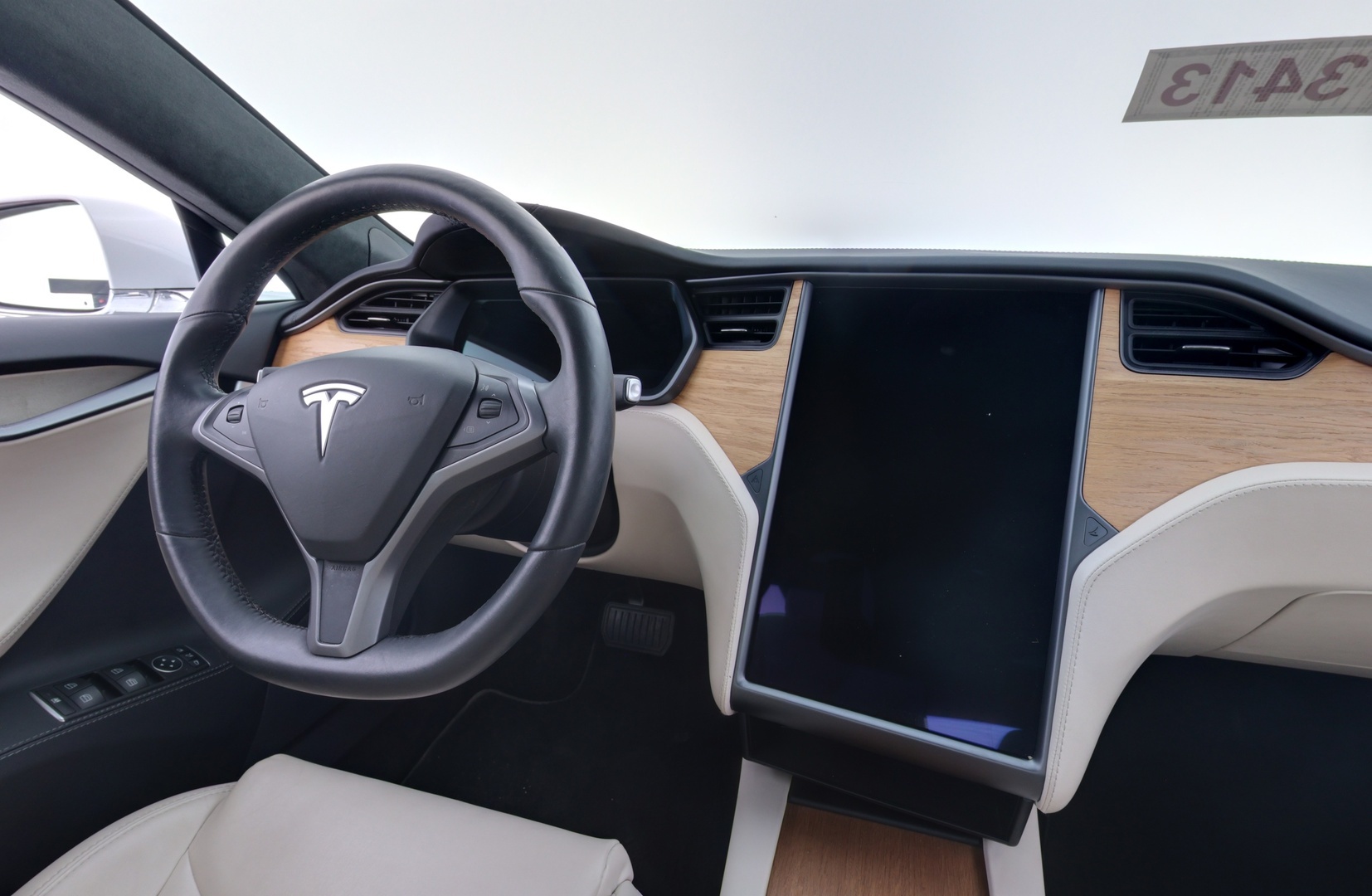 TESLA Model S 2021
