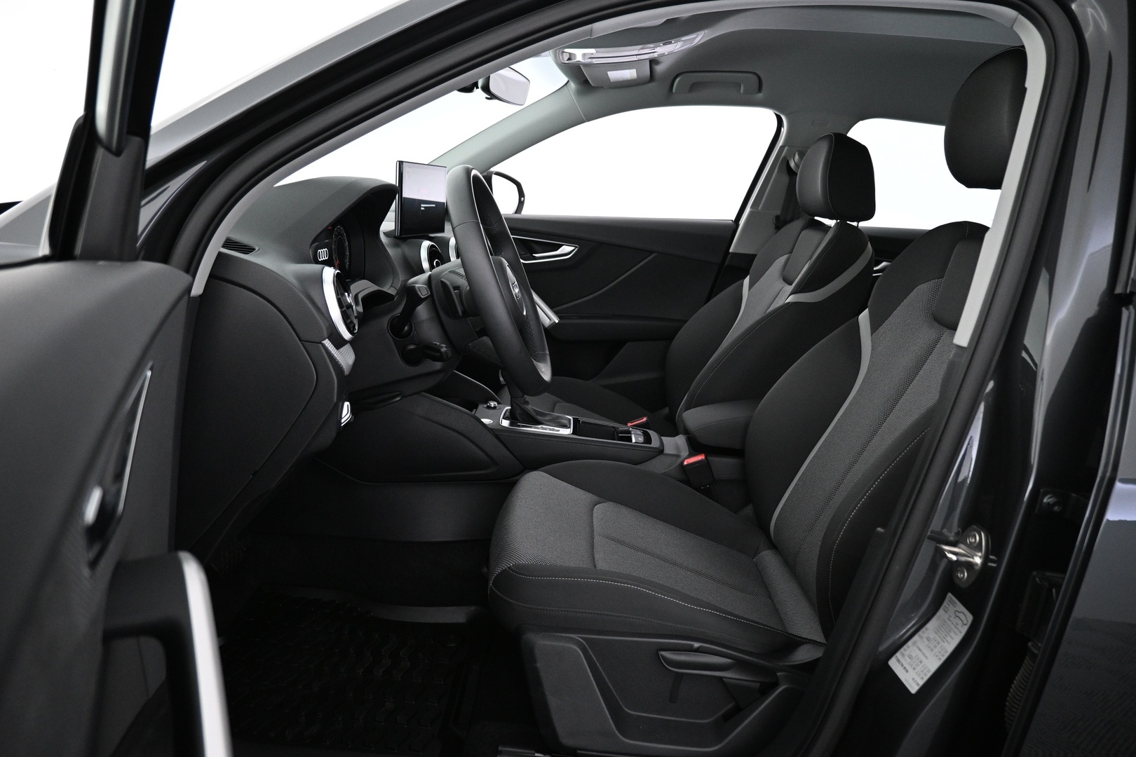 AUDI Q2 2025