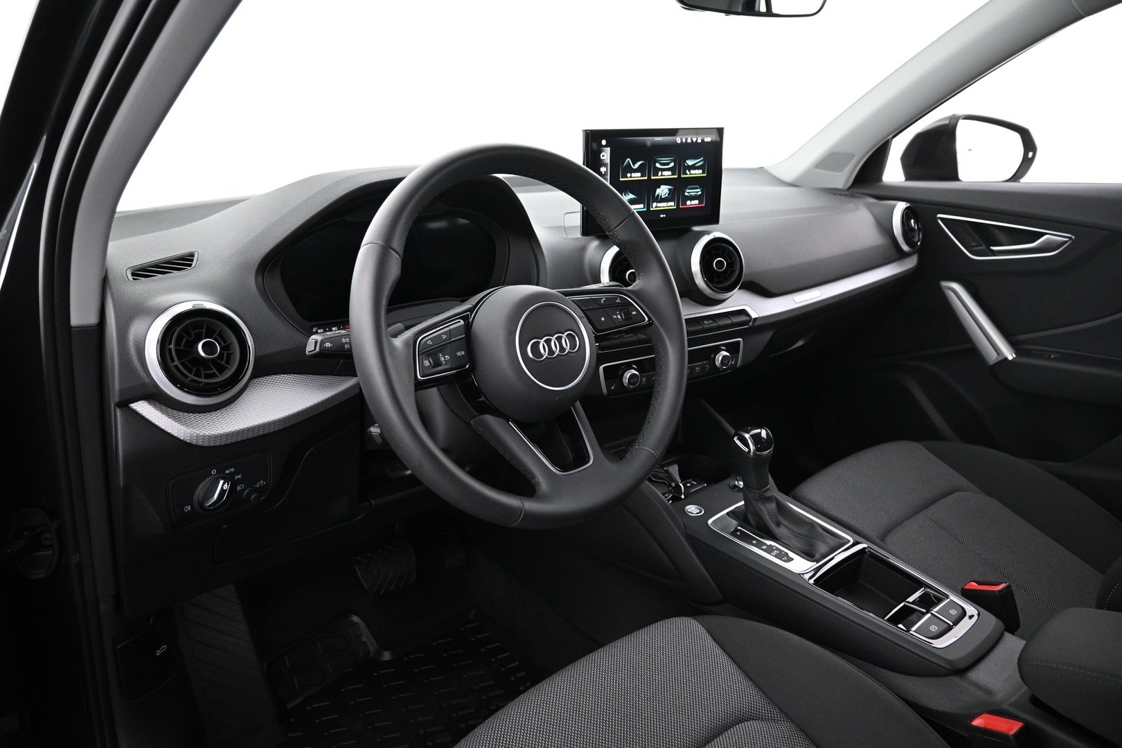 AUDI Q2 2025