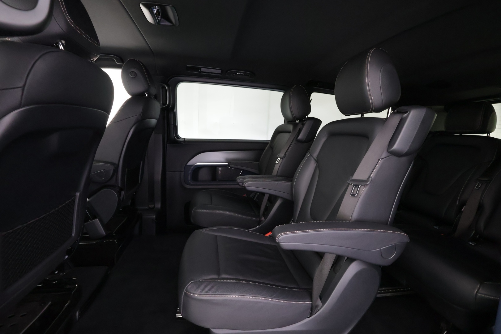 MERCEDES-BENZ EQV 2020