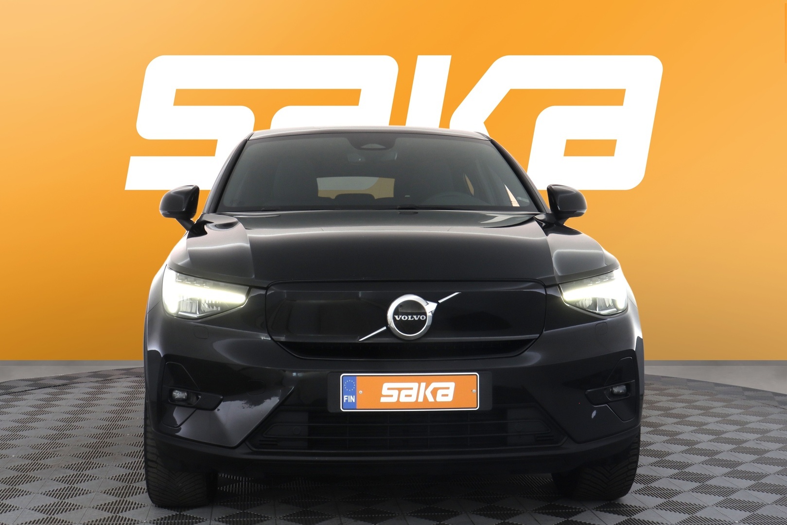 VOLVO C40 2023