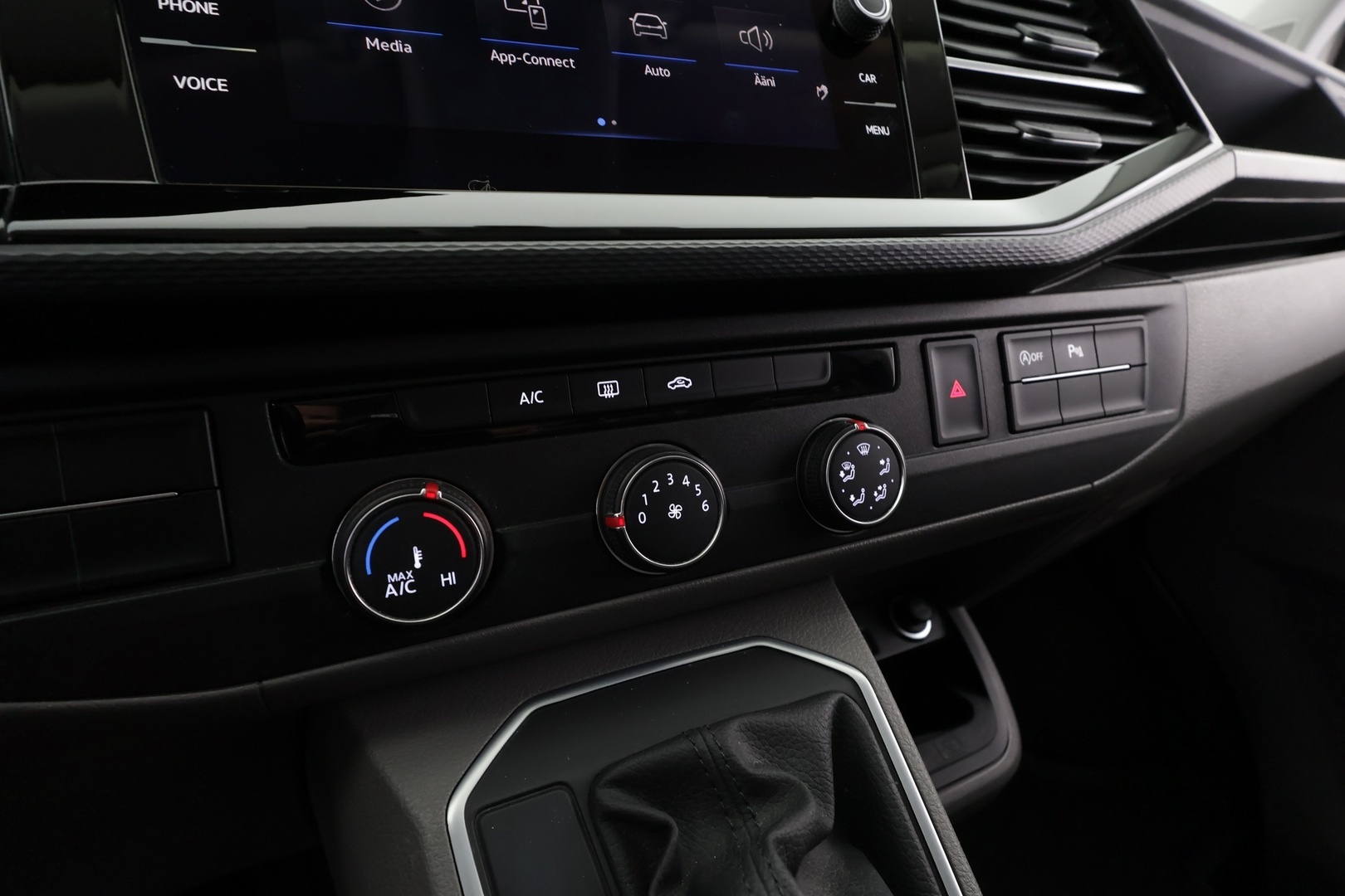 VOLKSWAGEN Transporter 2022
