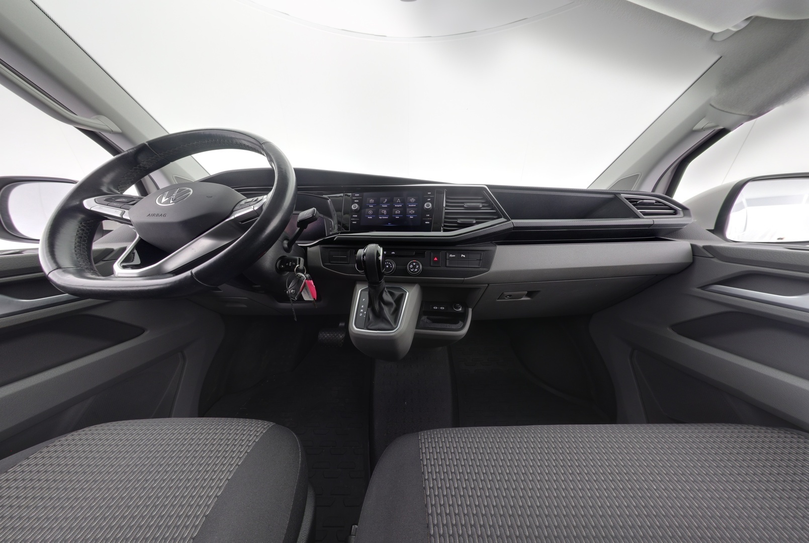 VOLKSWAGEN Transporter 2022