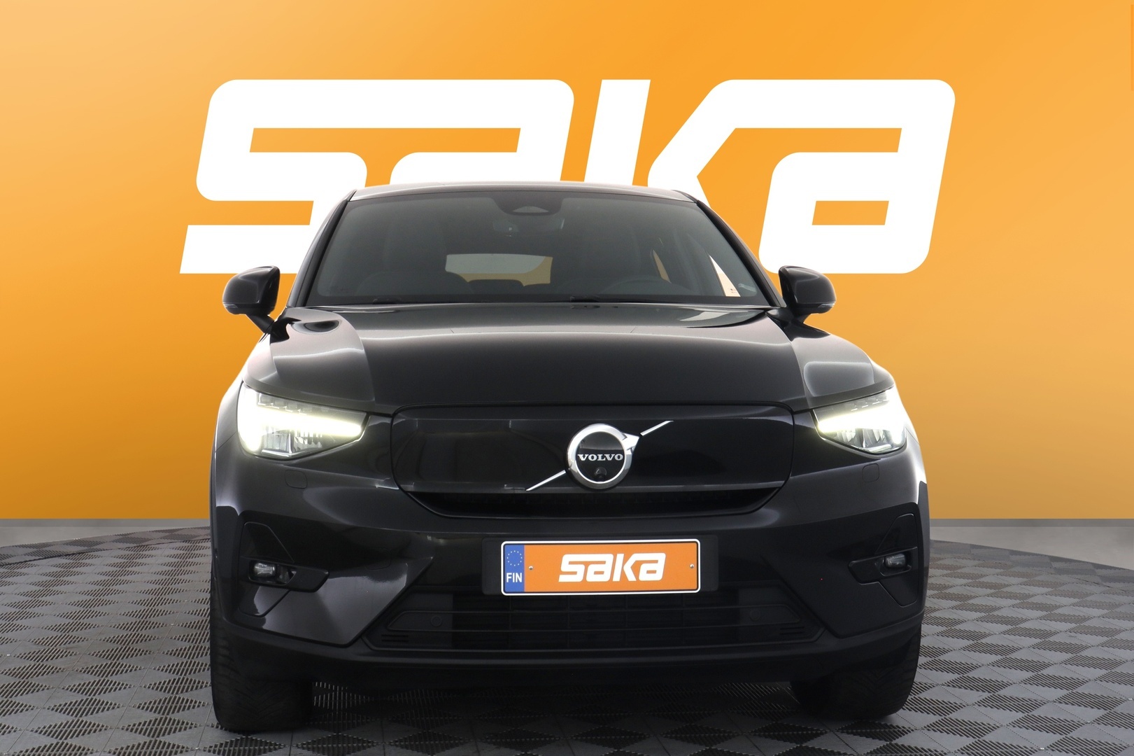 VOLVO C40 2023