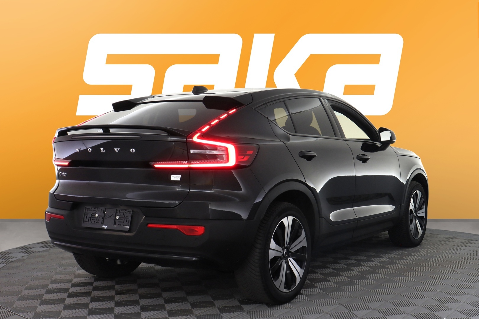 VOLVO C40 2023