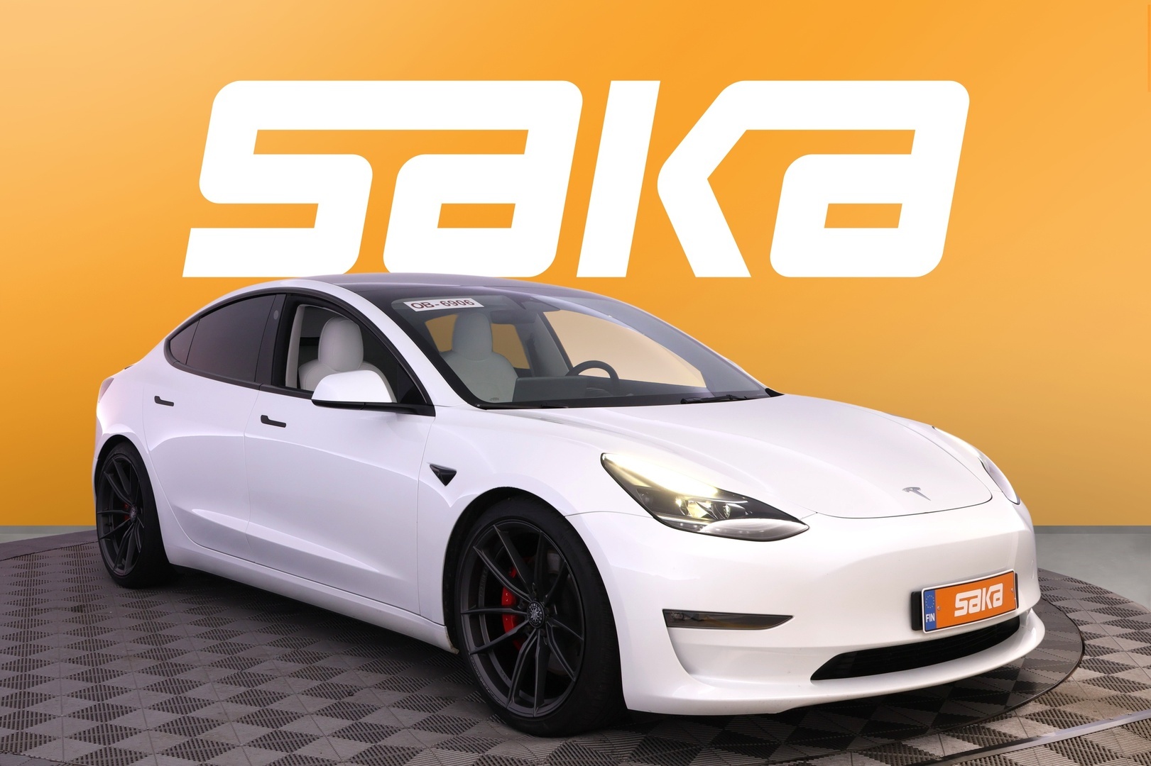 TESLA Model 3 2023