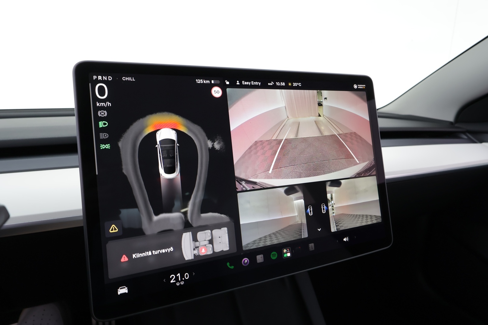 TESLA Model 3 2023