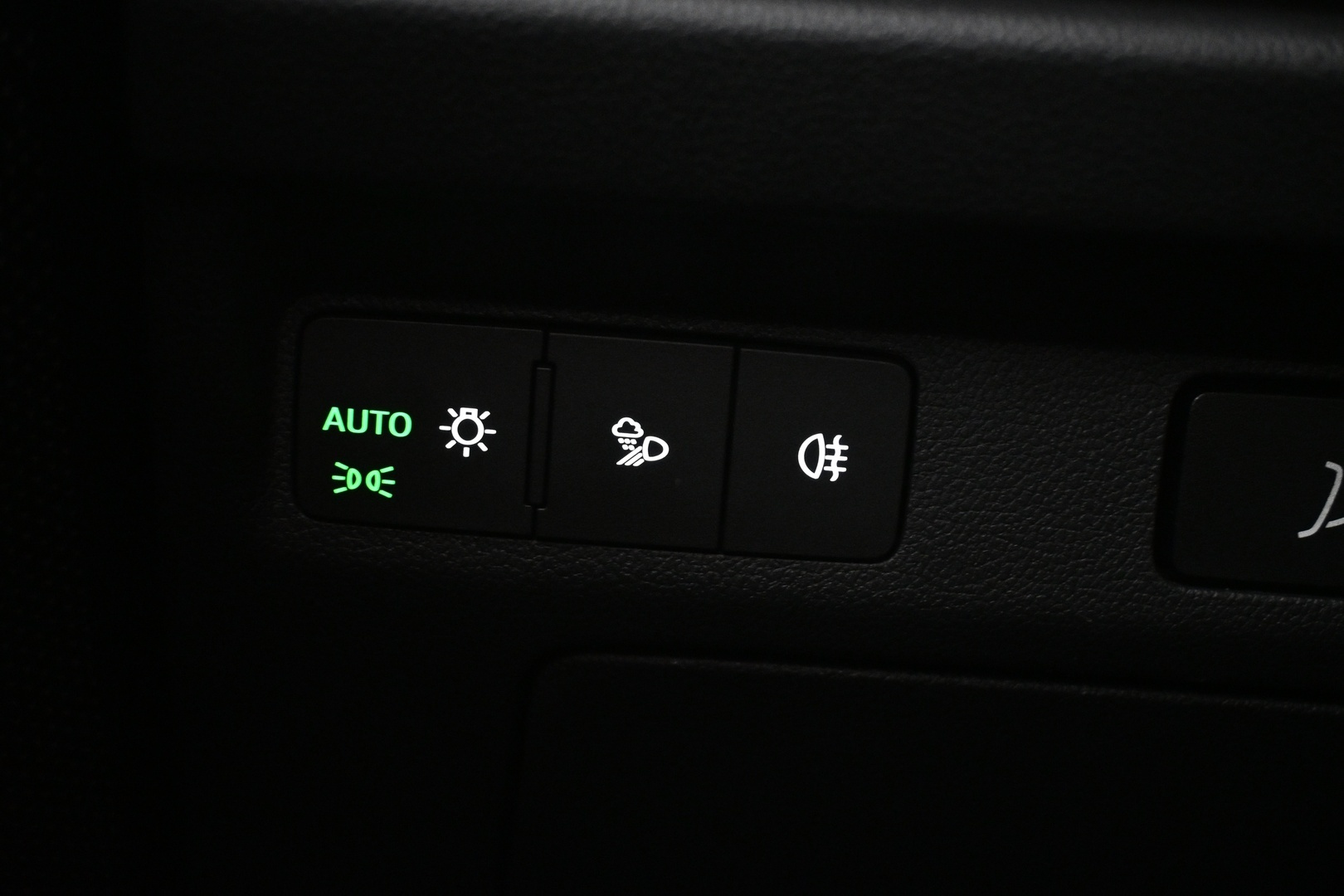 SKODA Enyaq 2023