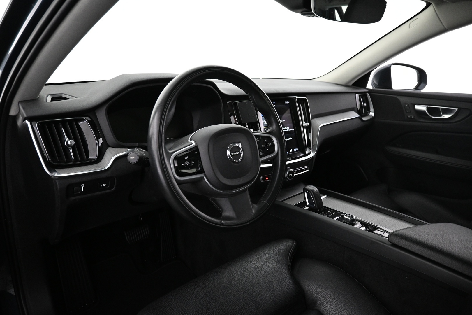 VOLVO V60 Cross Country 2021