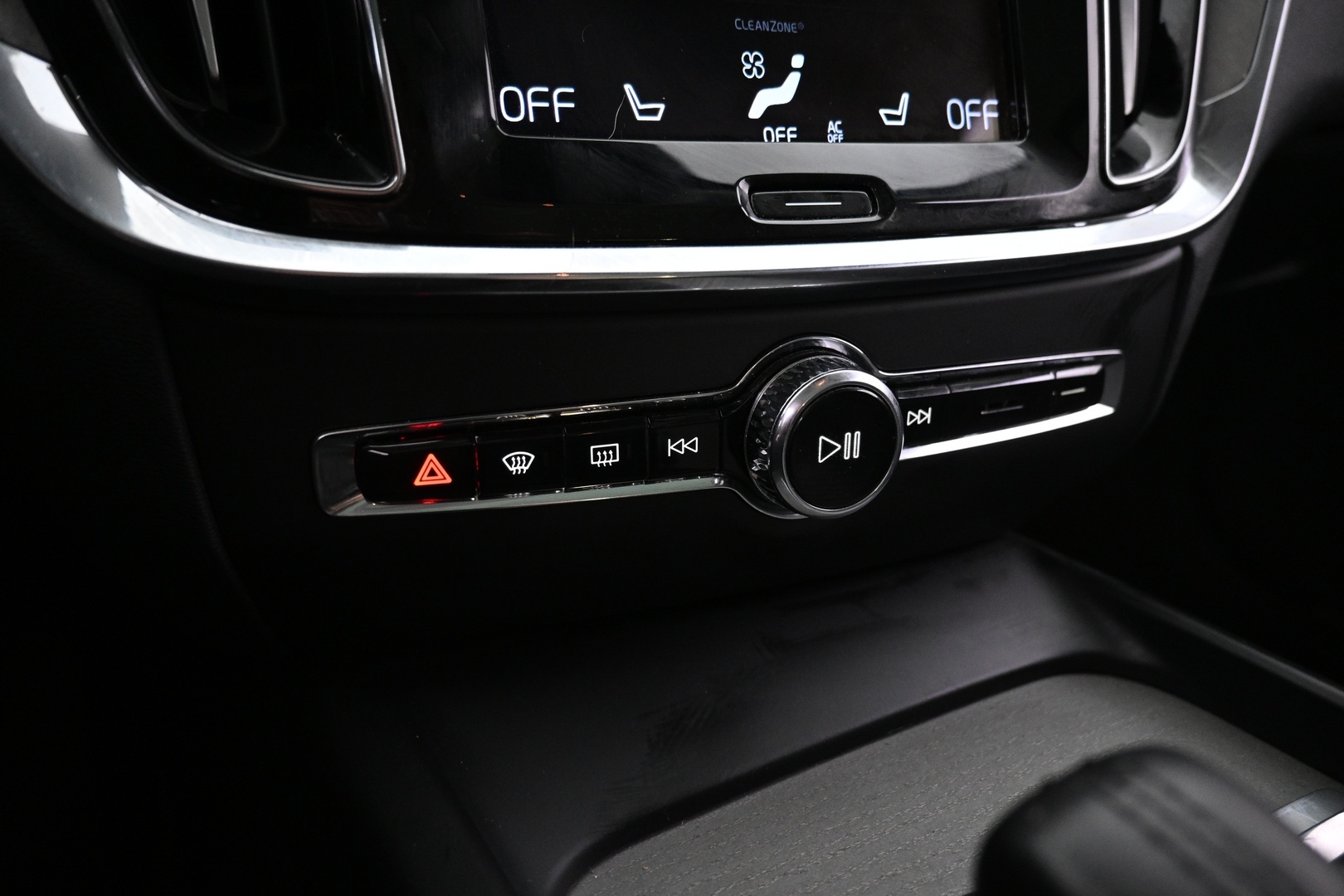 VOLVO V60 Cross Country 2021