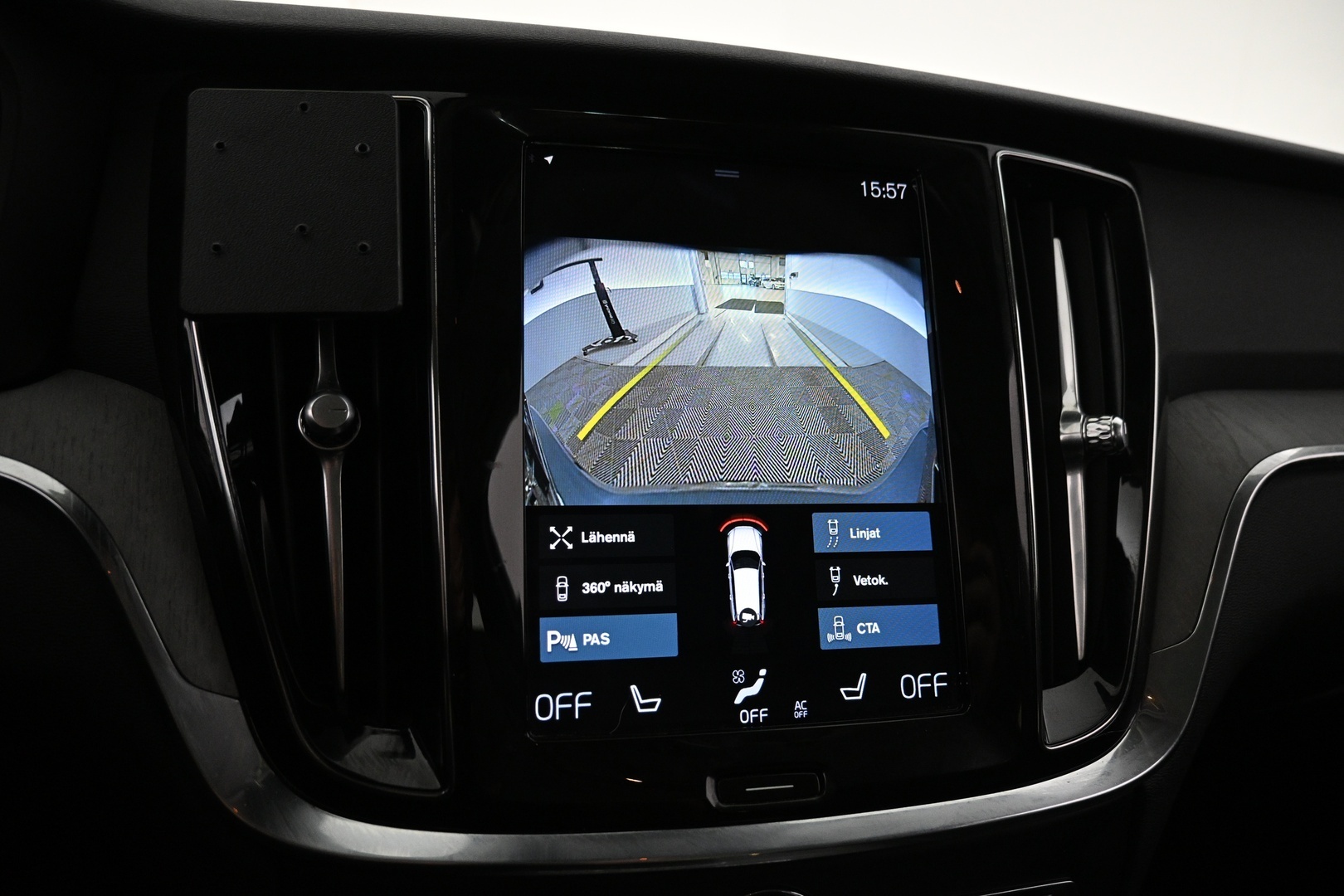 VOLVO V60 Cross Country 2021