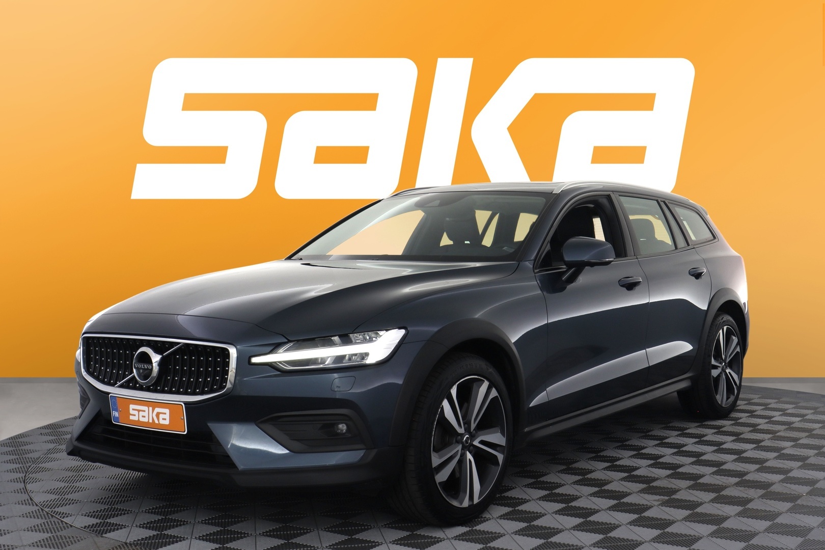 VOLVO V60 Cross Country 2021