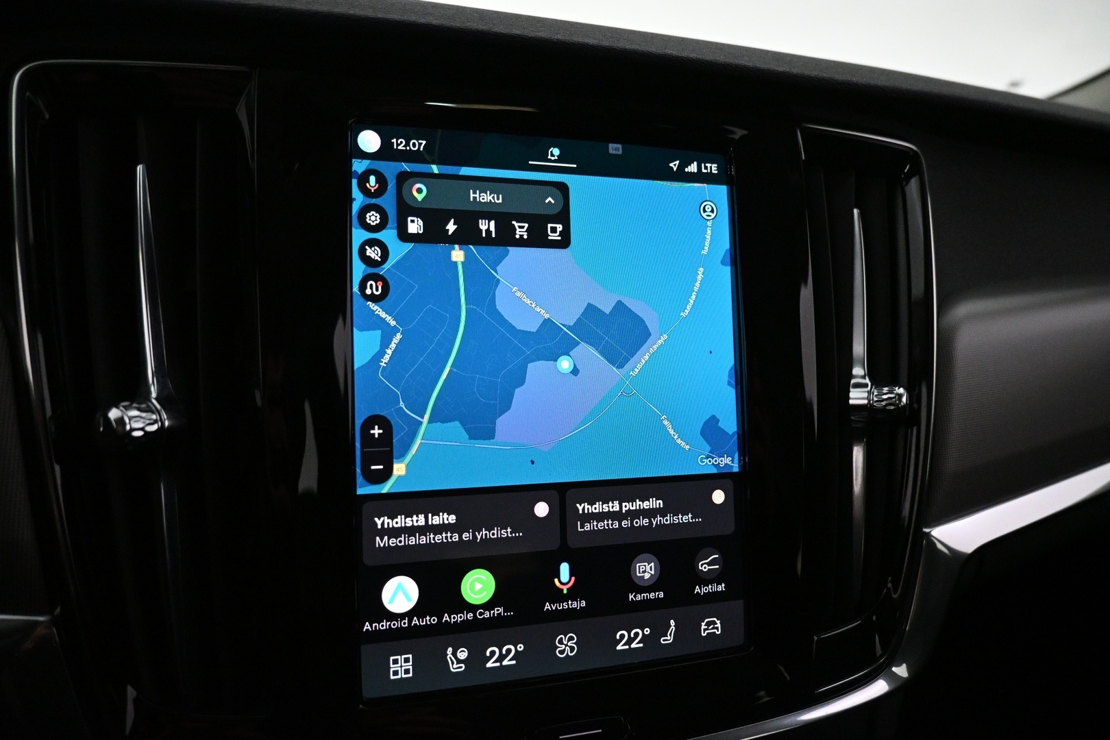 VOLVO V90 2022