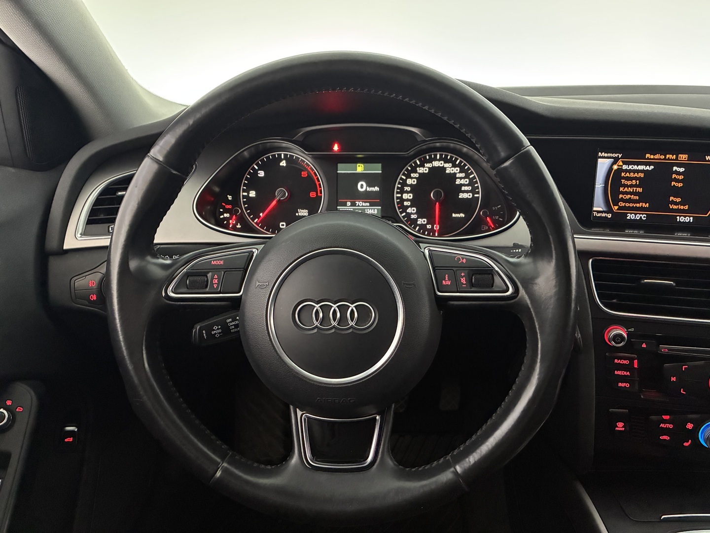 AUDI A4 2013