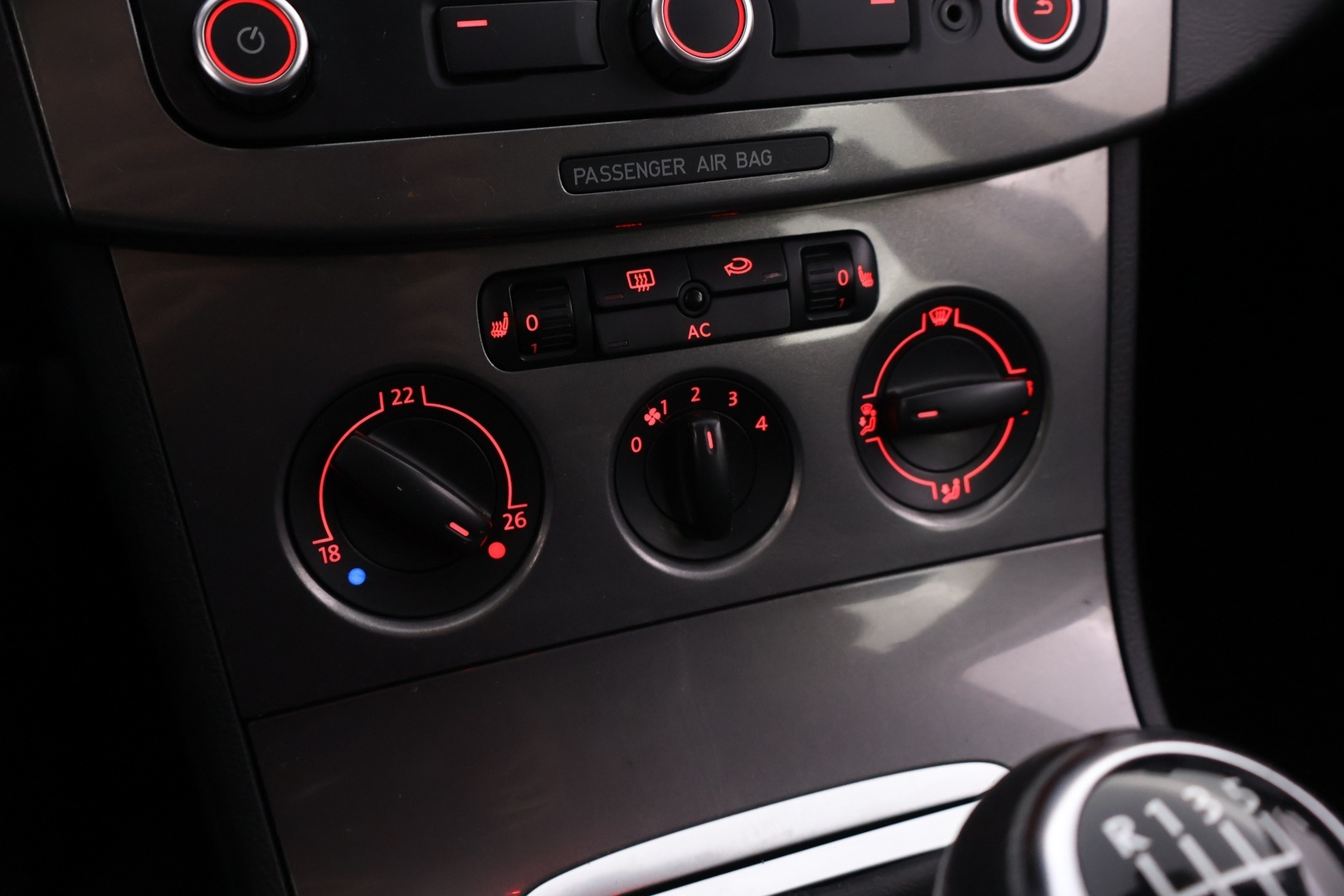 VOLKSWAGEN Passat 2009