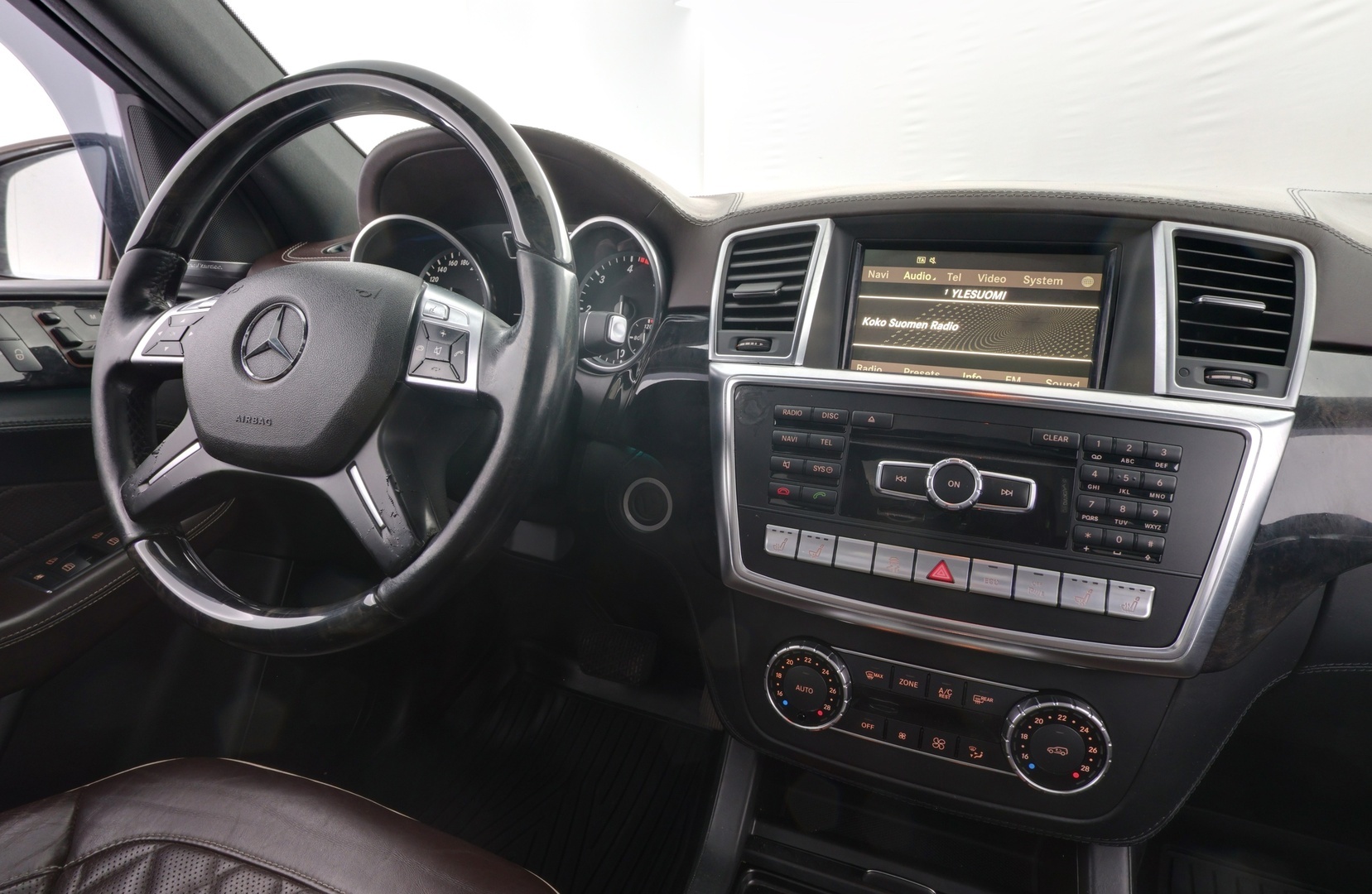 MERCEDES-BENZ ML 2012