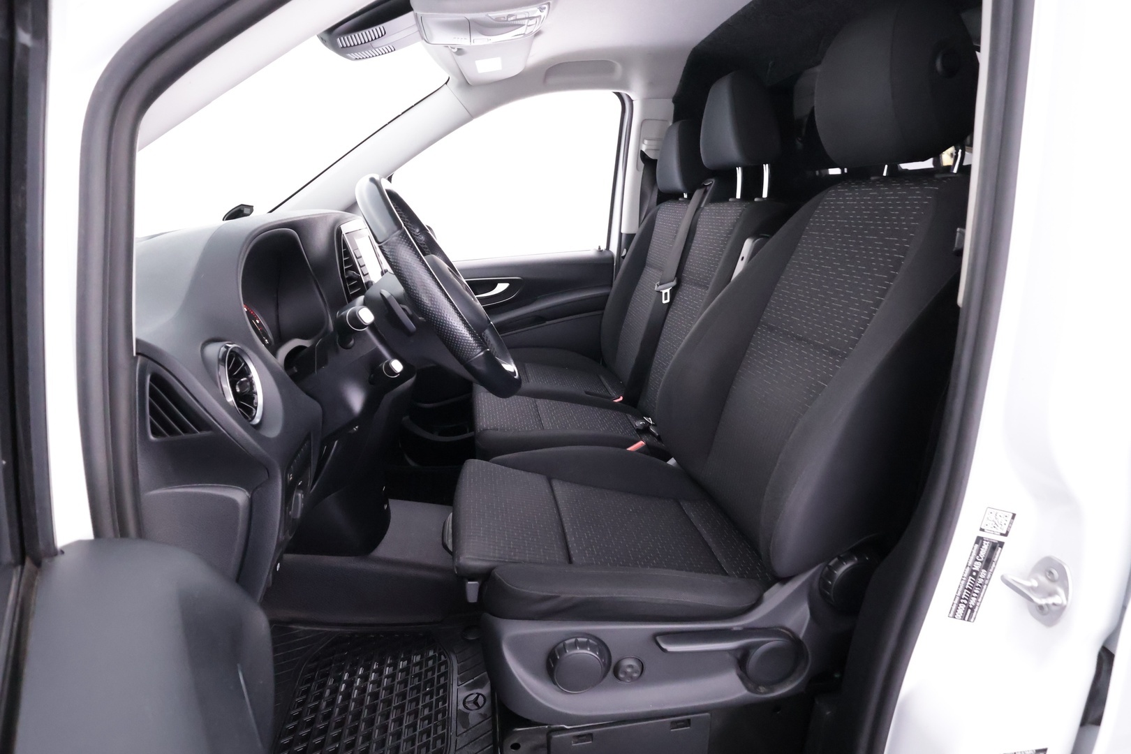 MERCEDES-BENZ Vito 2022