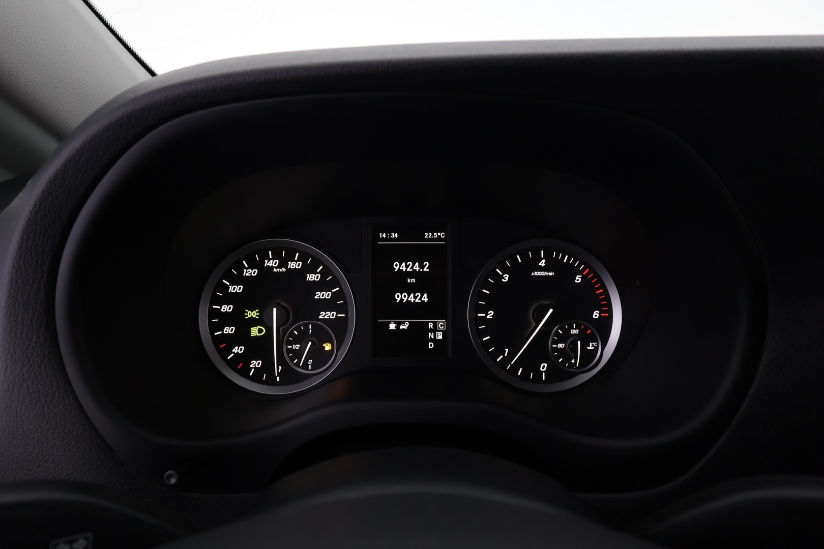 MERCEDES-BENZ Vito 2022