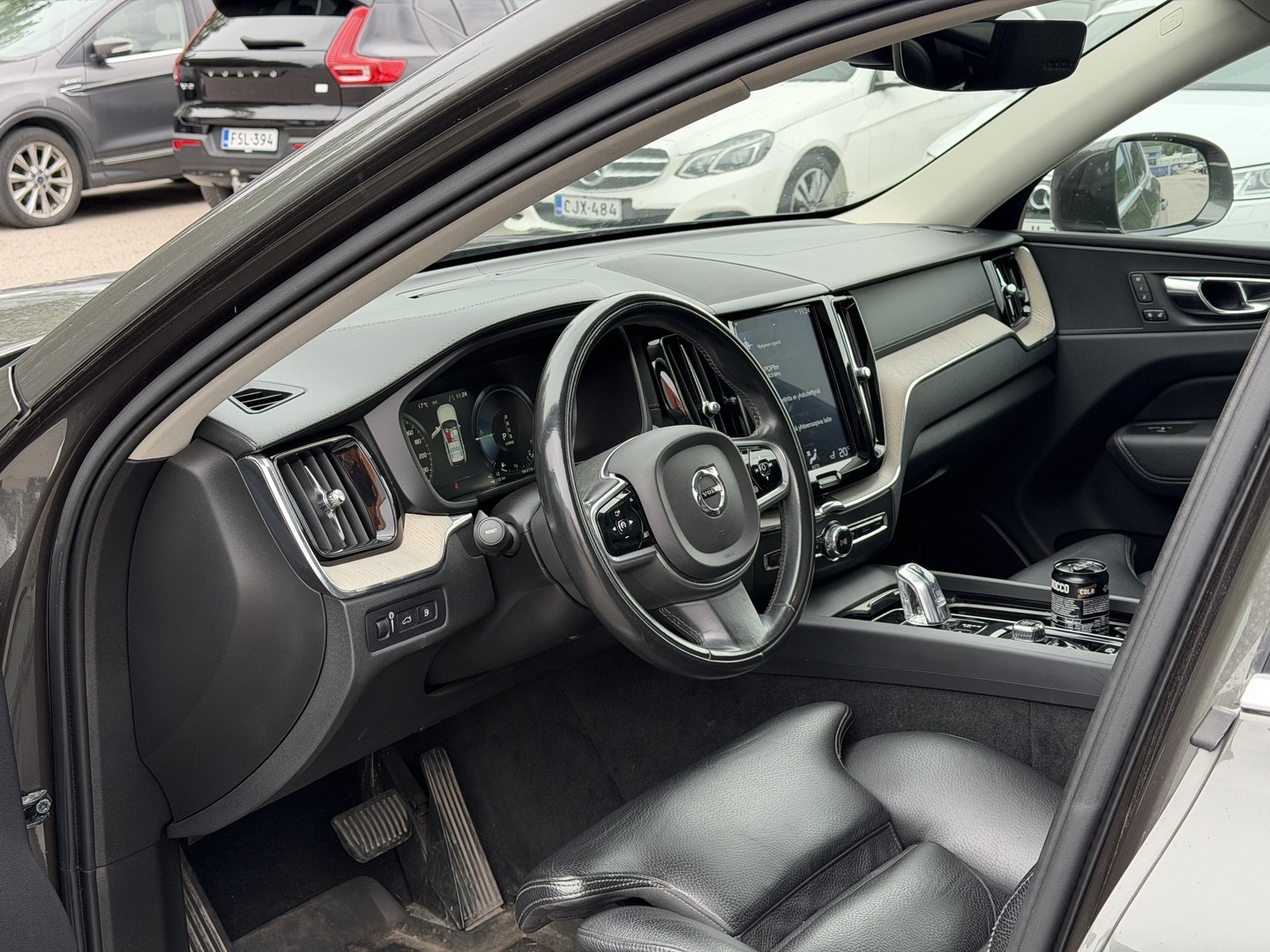 VOLVO XC60 2019