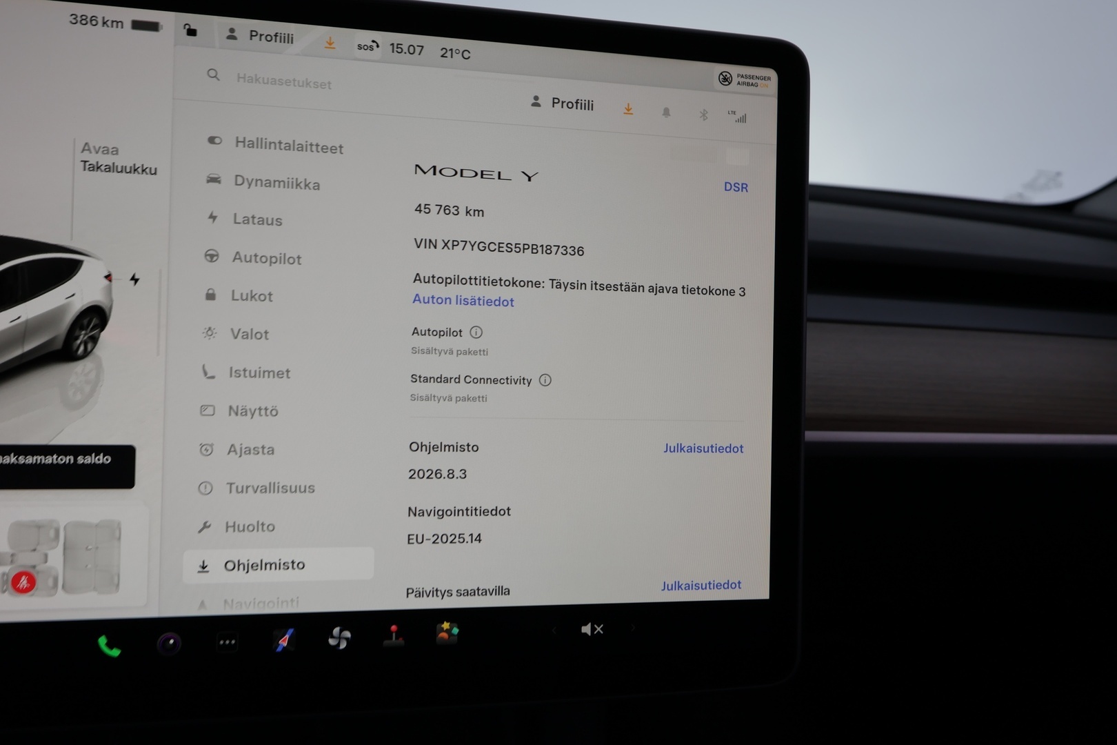 TESLA Model Y 2023